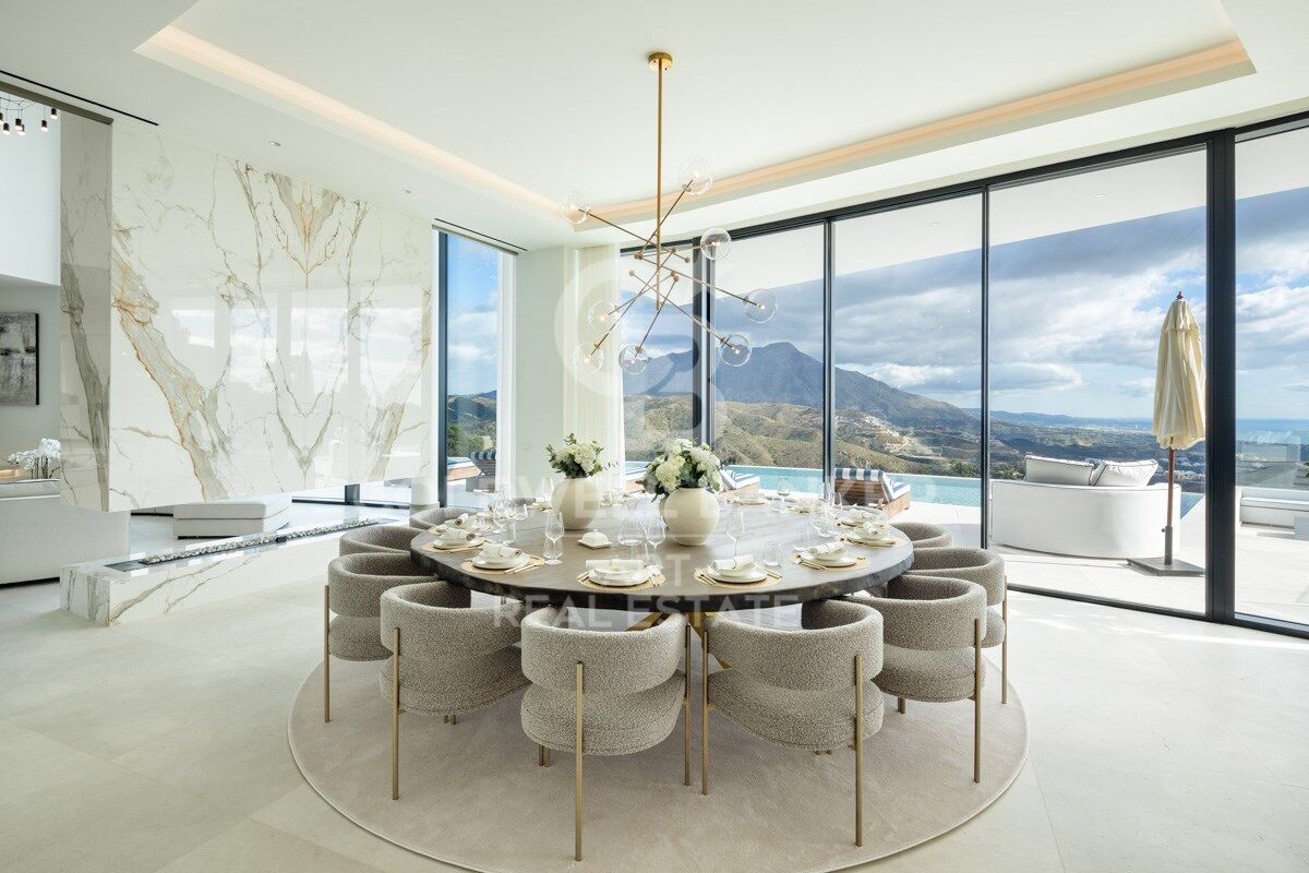 Außergewöhnliche, einzigartige Villa mit freiem Panoramablick in La Zagaleta