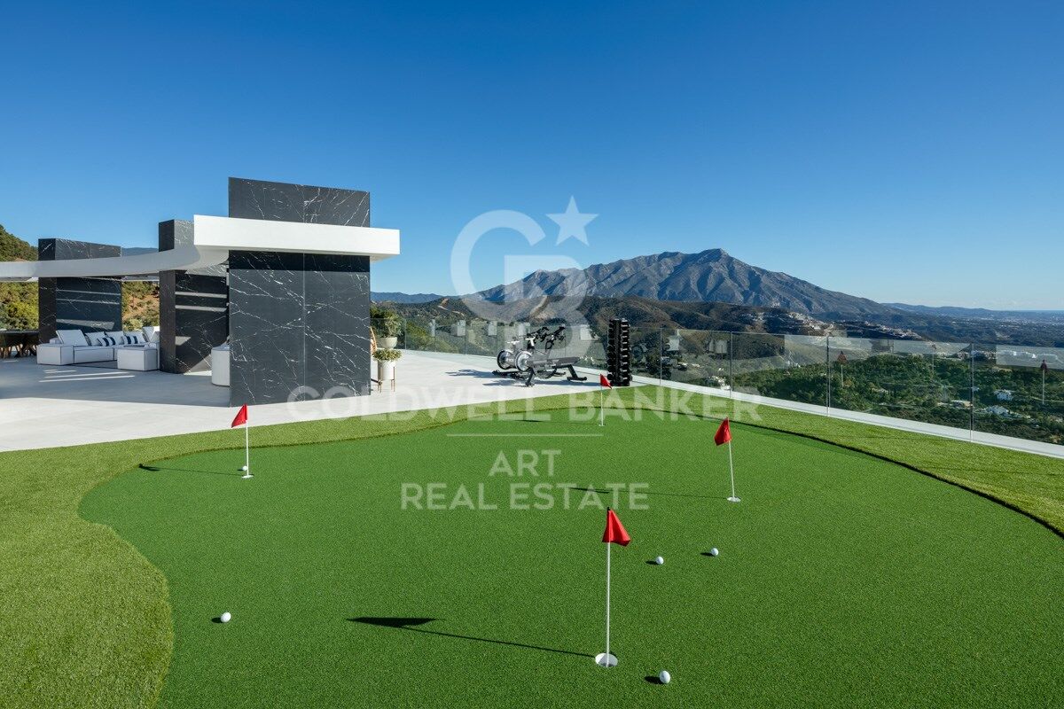 Außergewöhnliche, einzigartige Villa mit freiem Panoramablick in La Zagaleta
