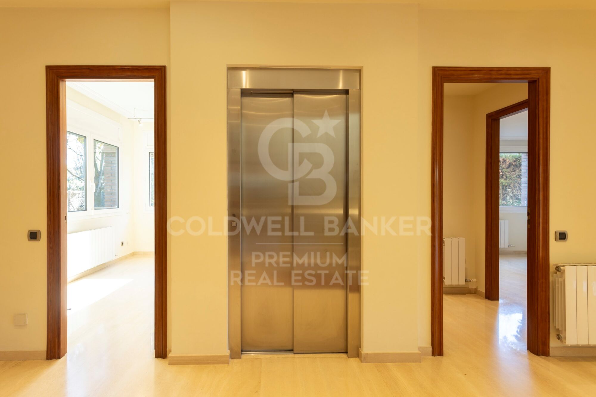 Spaciousness, elegance and functionality.