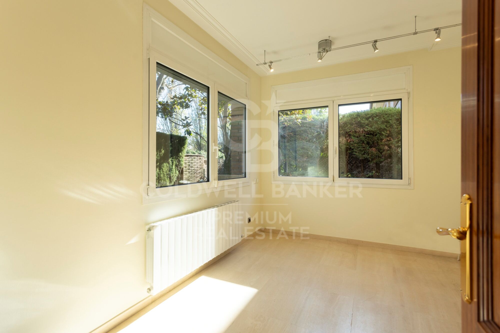 Spaciousness, elegance and functionality.