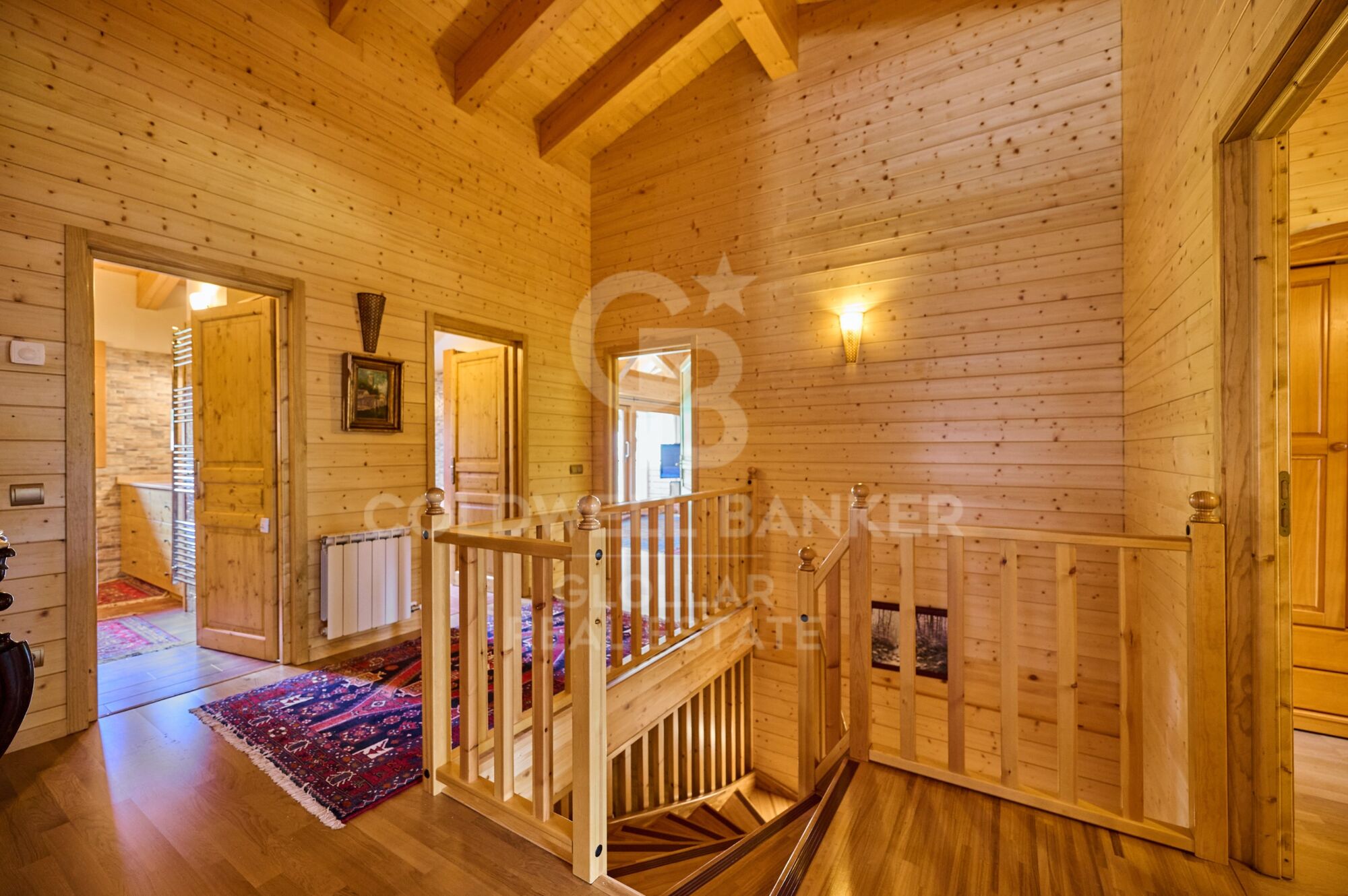 House 6 Bedrooms +1 Sale Alp