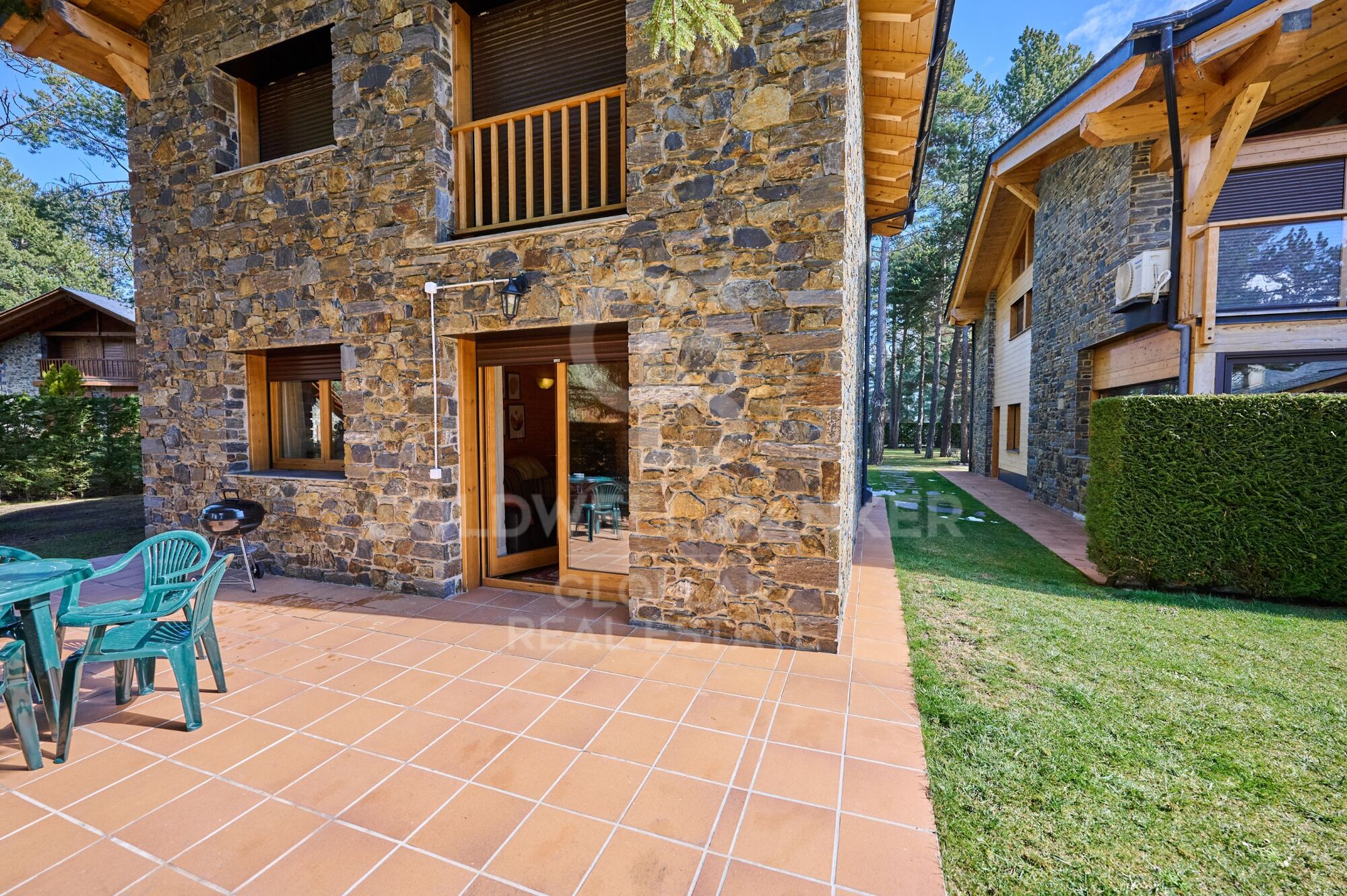 House 6 Bedrooms +1 Sale Alp