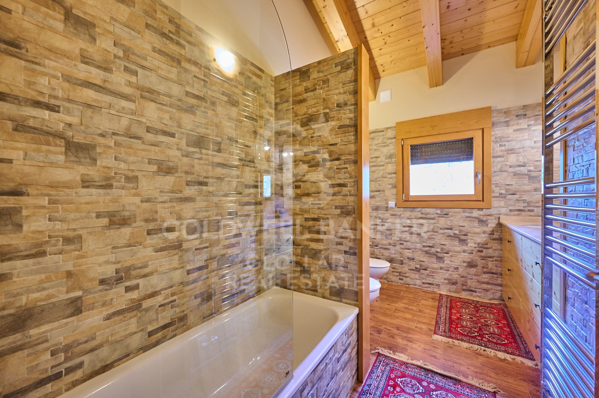 House 6 Bedrooms +1 Sale Alp