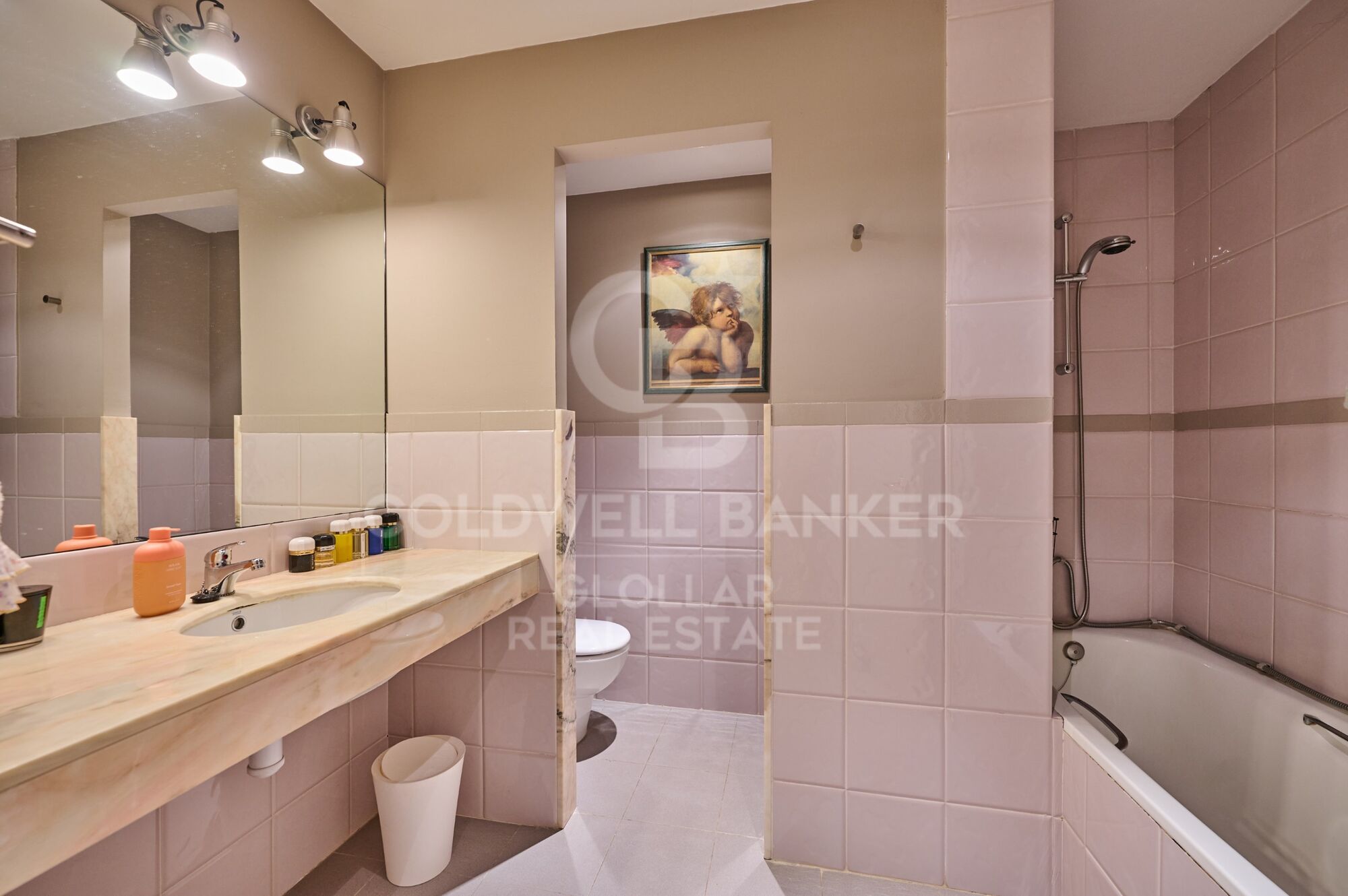 Encantador apartamento en Martinet con vistas