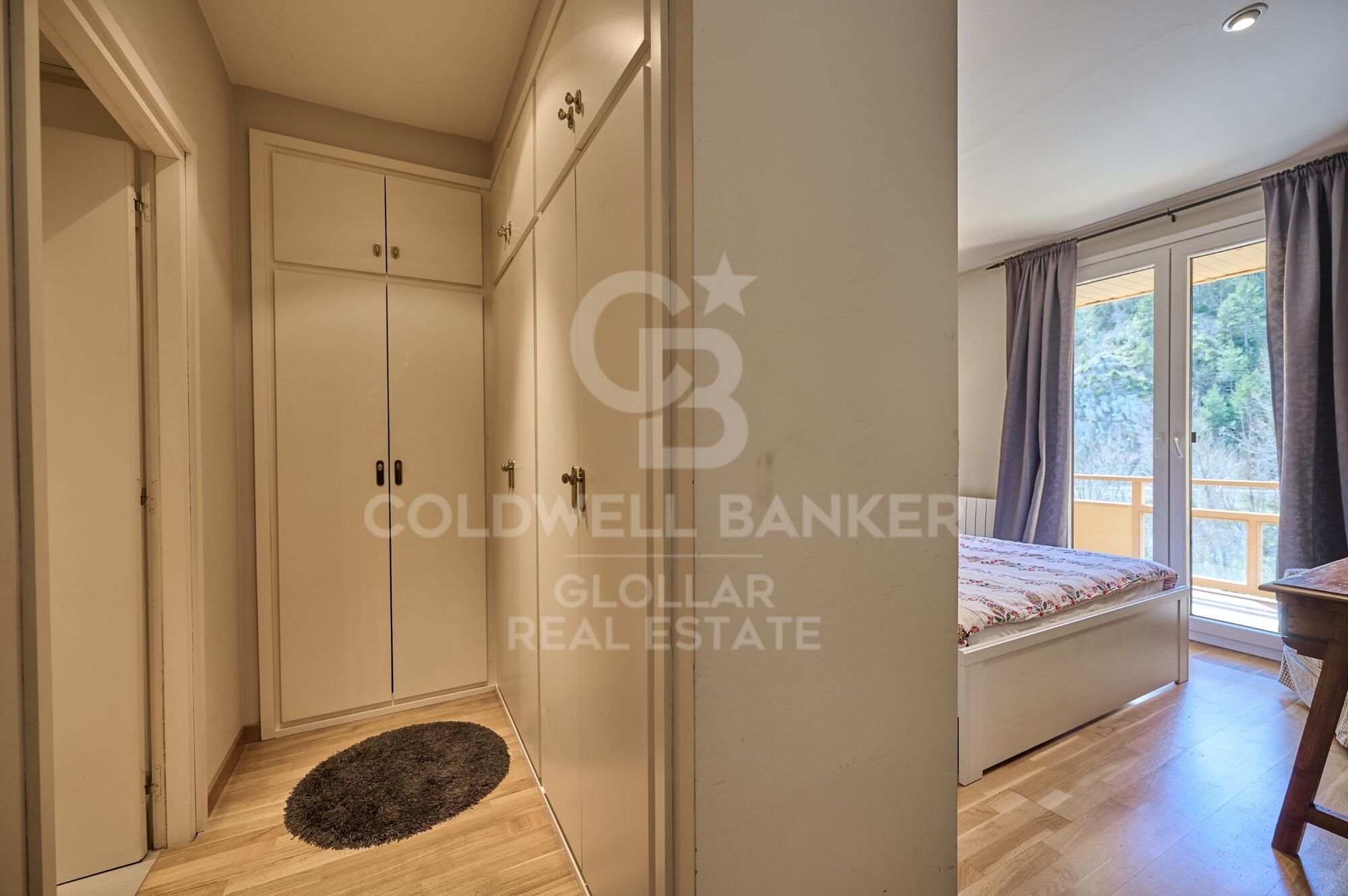 Encantador apartamento en Martinet con vistas