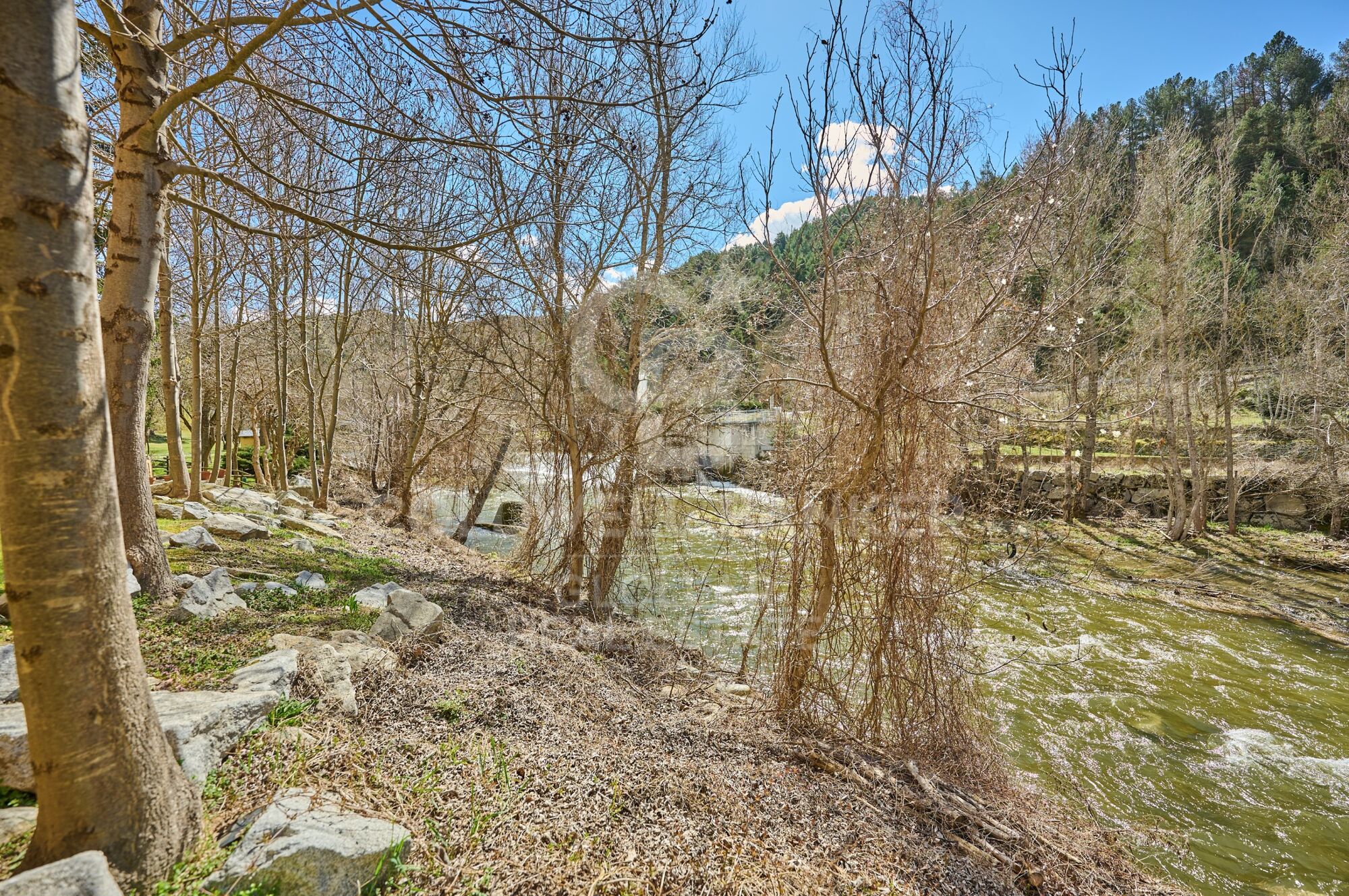 Encantador apartamento en Martinet con vistas