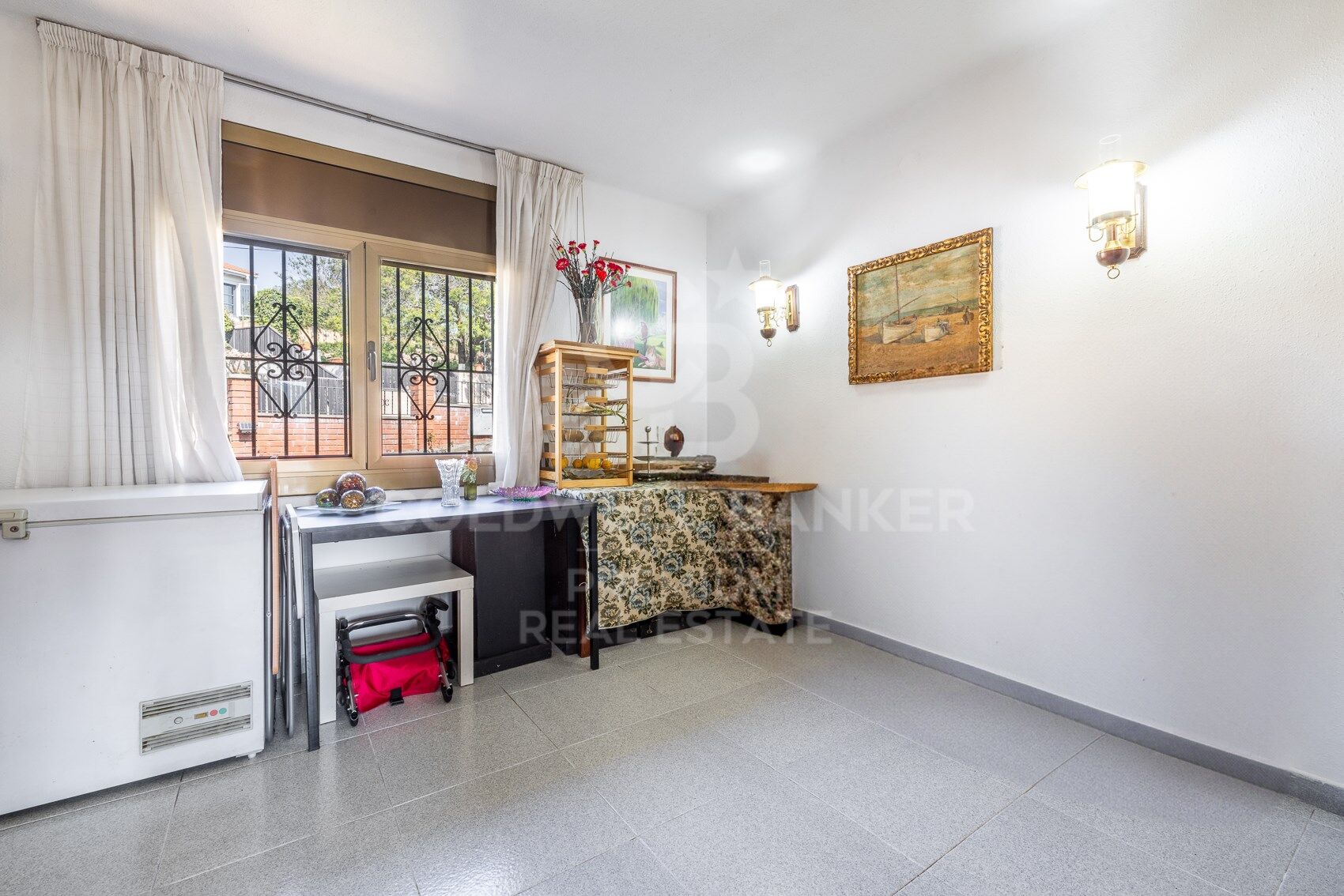 CHARMING HOUSE WITH A SEPARATE APARTMENT IN LA FLORESTA: