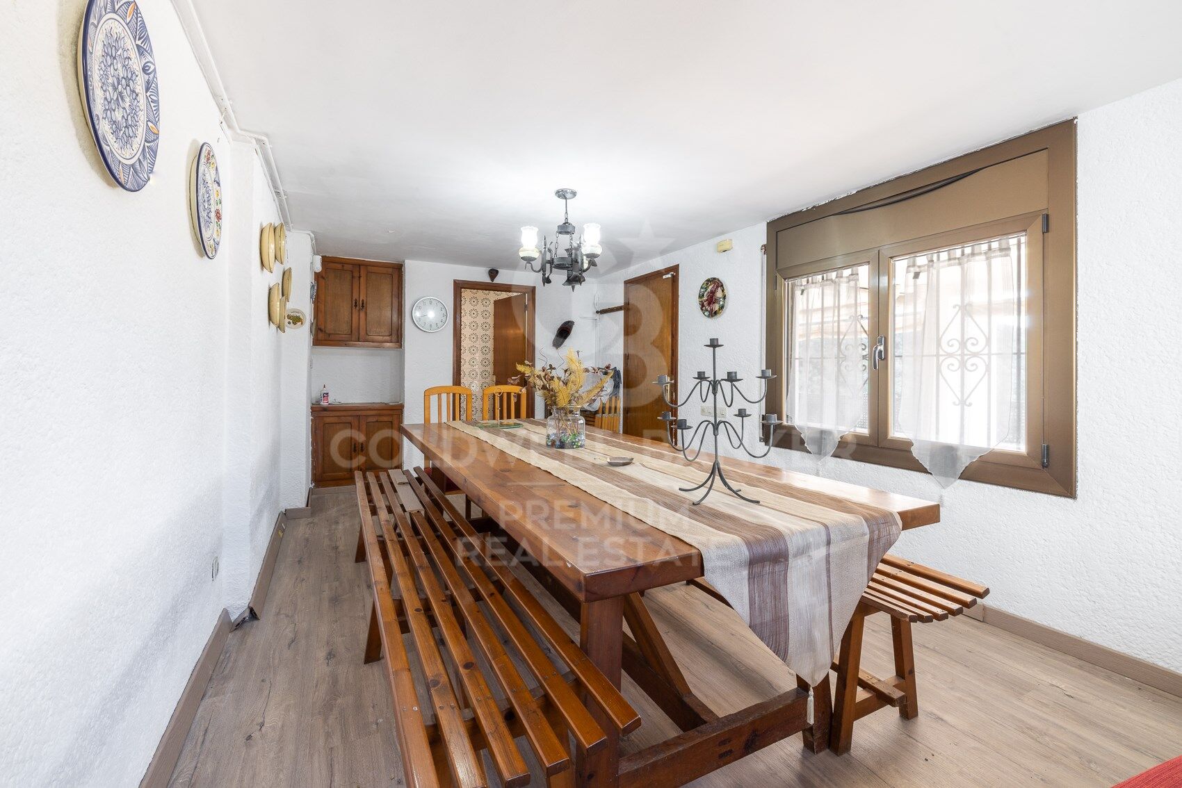 CHARMING HOUSE WITH A SEPARATE APARTMENT IN LA FLORESTA: