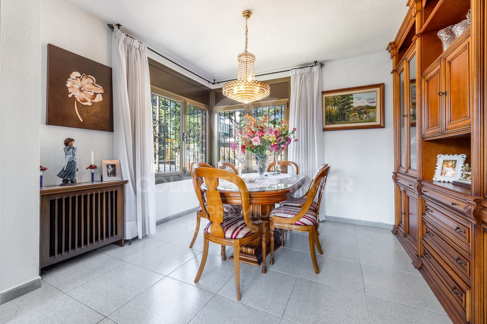 CHARMING HOUSE WITH A SEPARATE APARTMENT IN LA FLORESTA: