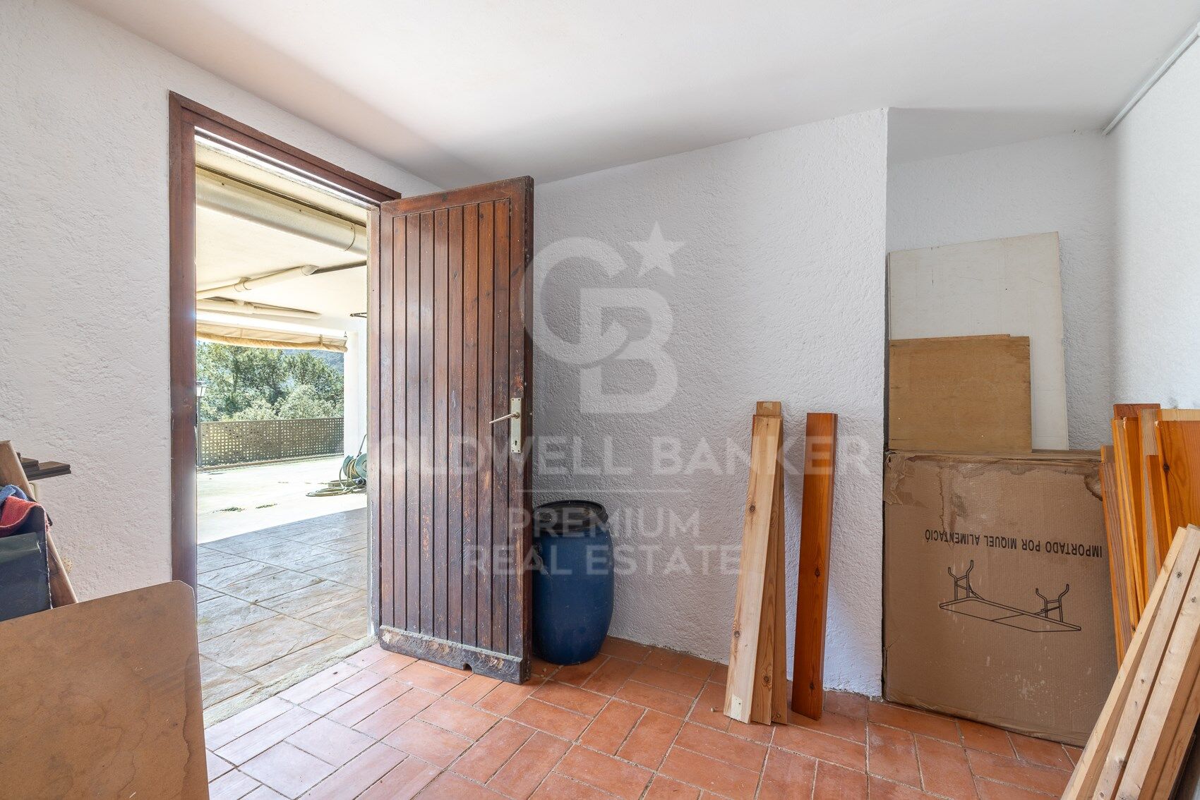 CHARMING HOUSE WITH A SEPARATE APARTMENT IN LA FLORESTA:
