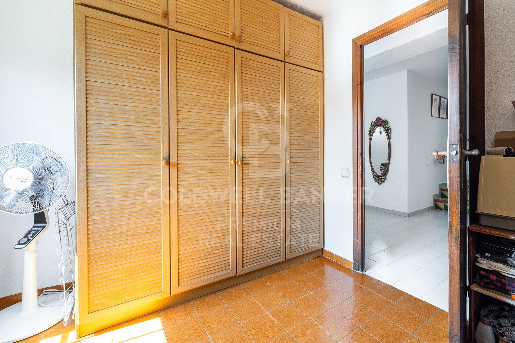 CHARMING HOUSE WITH A SEPARATE APARTMENT IN LA FLORESTA: