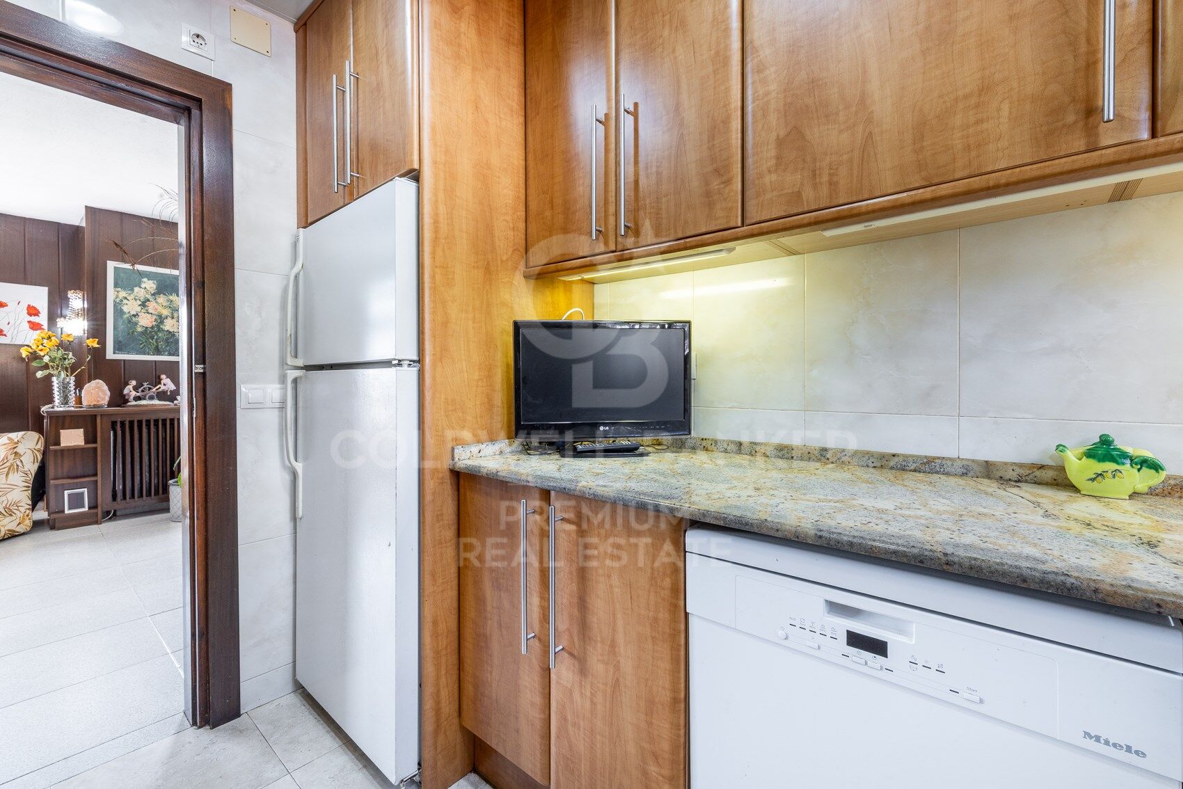 CHARMING HOUSE WITH A SEPARATE APARTMENT IN LA FLORESTA: