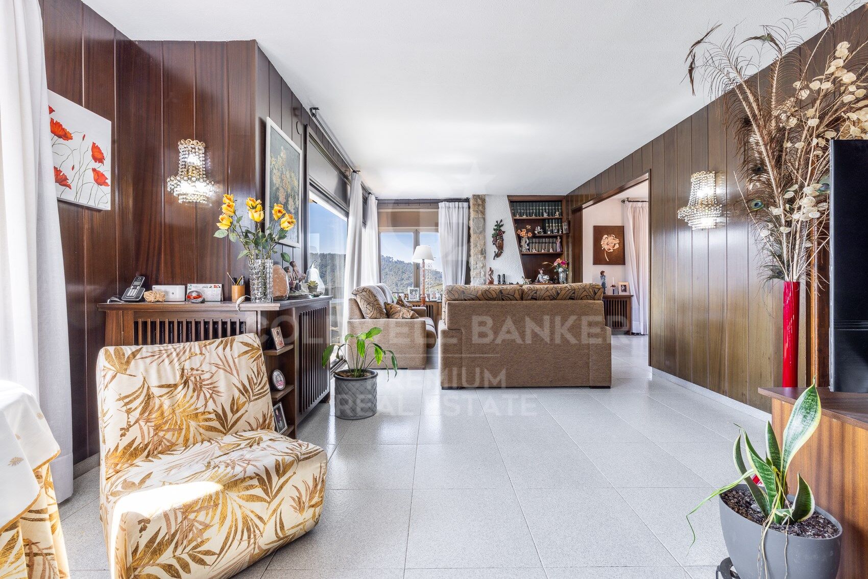 CHARMING HOUSE WITH A SEPARATE APARTMENT IN LA FLORESTA: