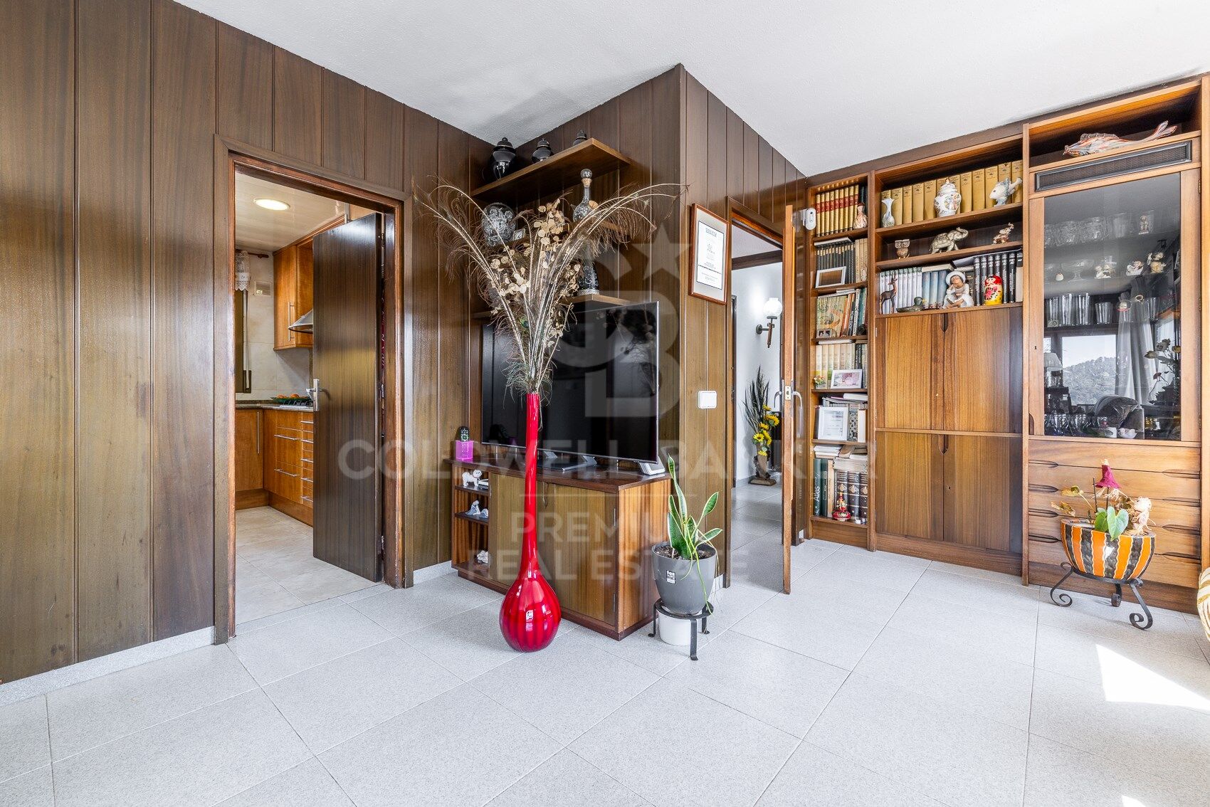 CHARMING HOUSE WITH A SEPARATE APARTMENT IN LA FLORESTA: