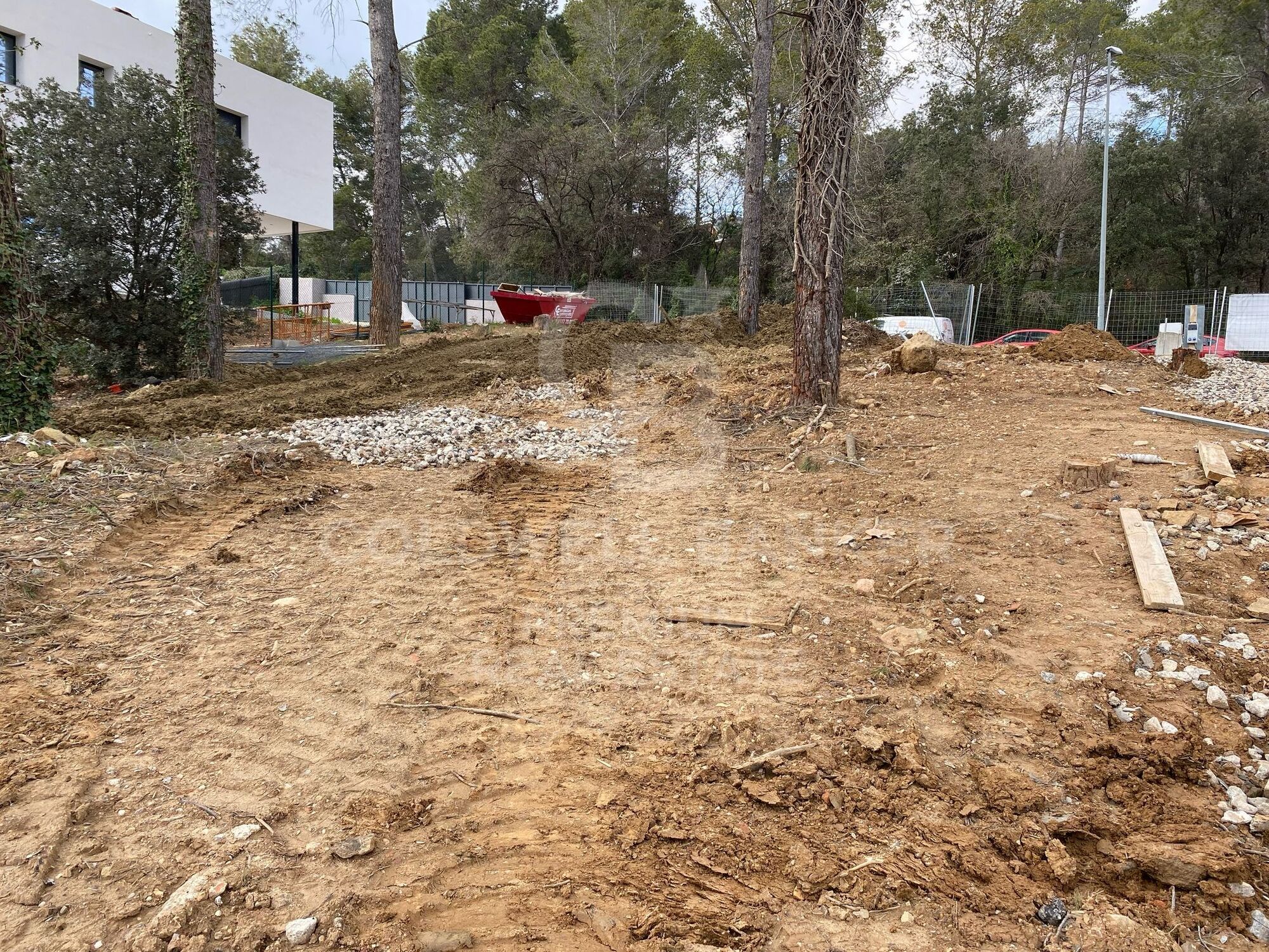 LAST FLAT PLOT IN EXCLUSIVE AND QUIET AREA OF BELLATERRA