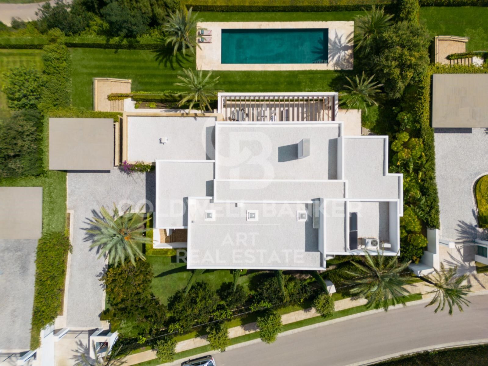 Spektakuläre zeitgenössische Villa in der prestigeträchtigen Finca Cortesin Resort, Casares