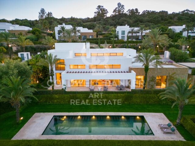 Spectacular contemporary villa in the prestigious Finca Cortesin Resort, Casares