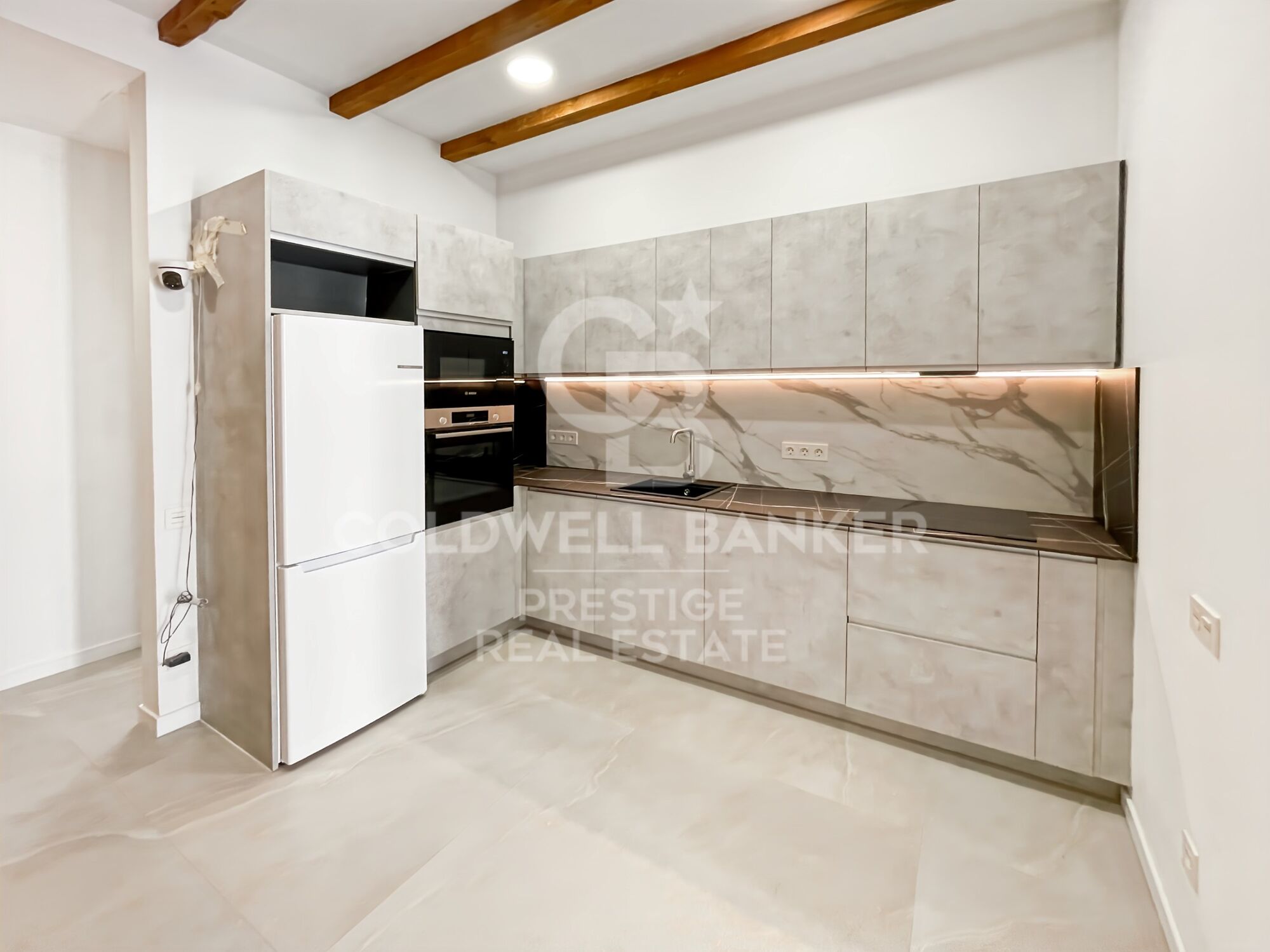 Reformado, para estrenar. A 50 metros de Sagrada Familia