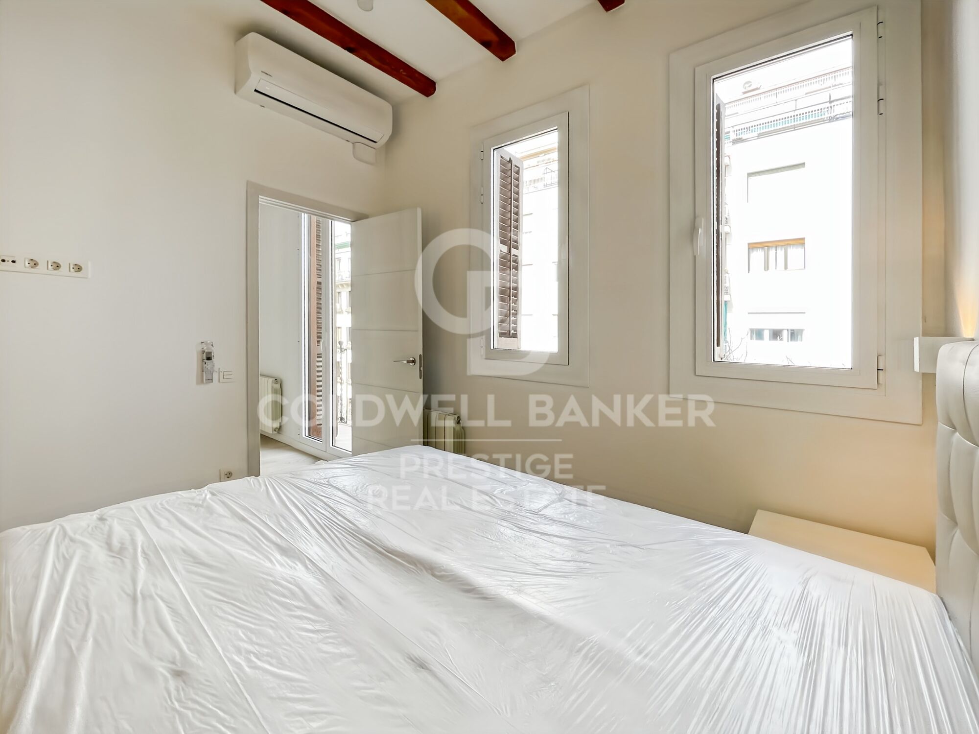 Reformado, para estrenar. A 50 metros de Sagrada Familia