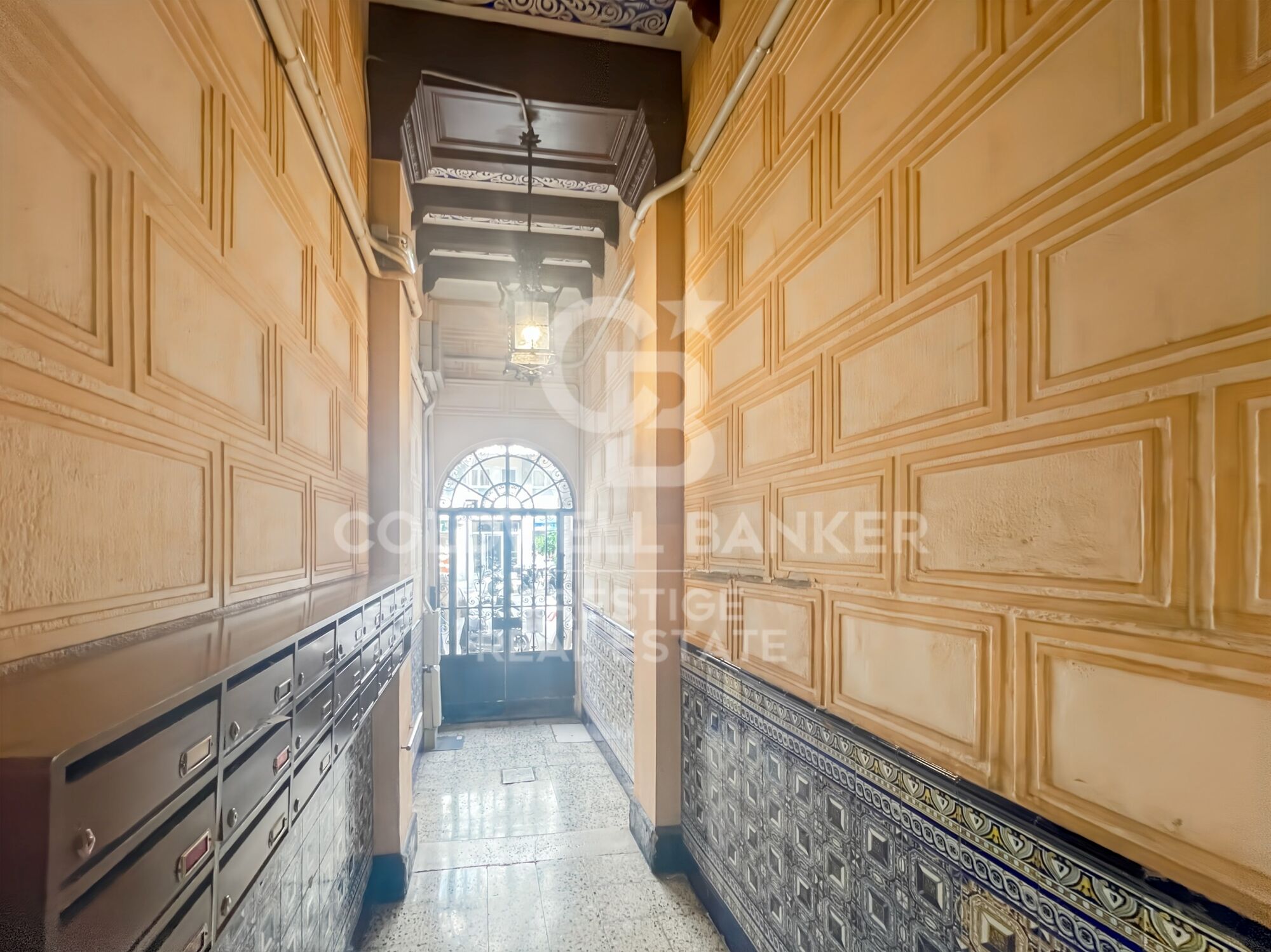 Reformado, para estrenar. A 50 metros de Sagrada Familia