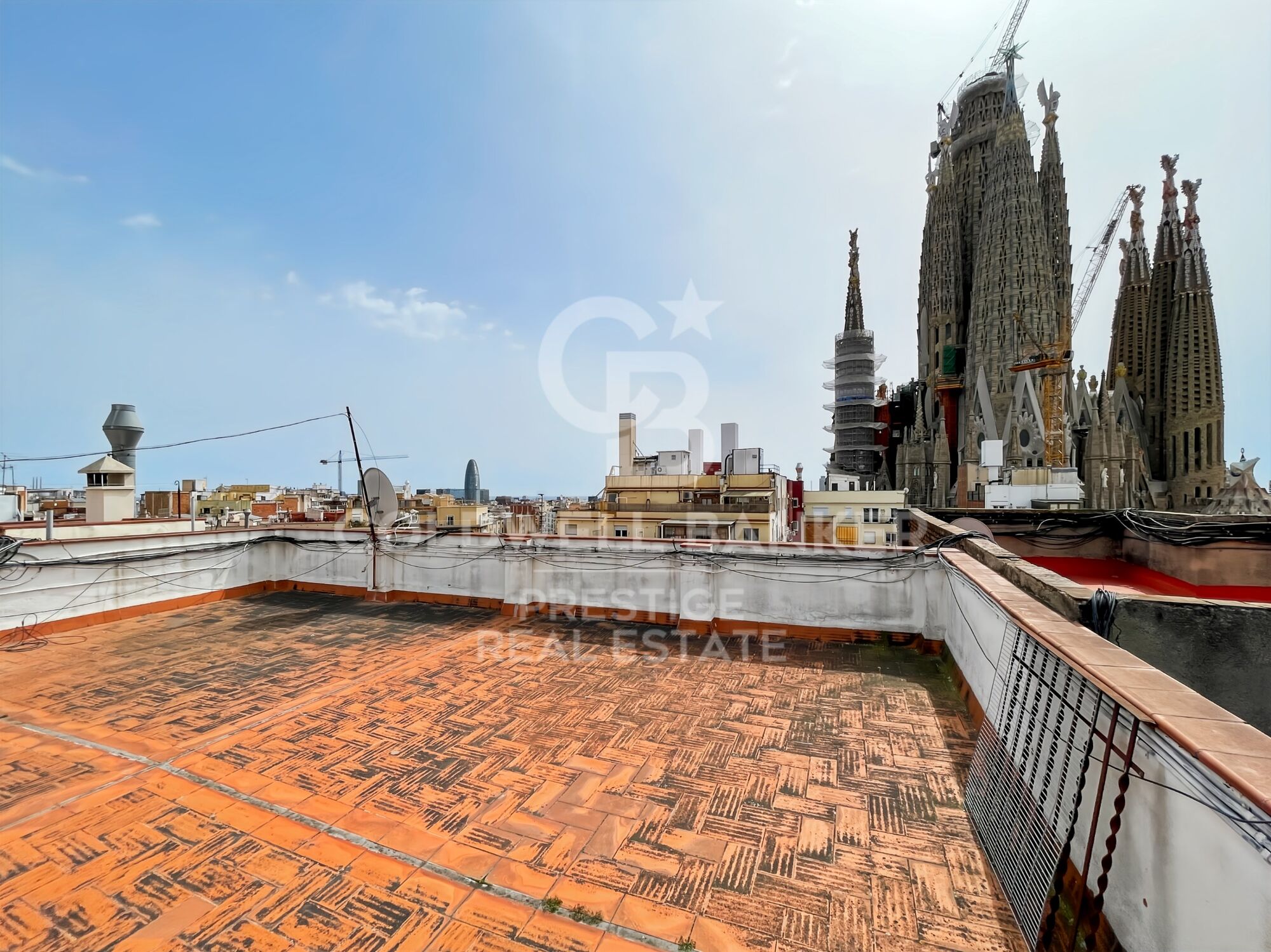 Reformado, para estrenar. A 50 metros de Sagrada Familia