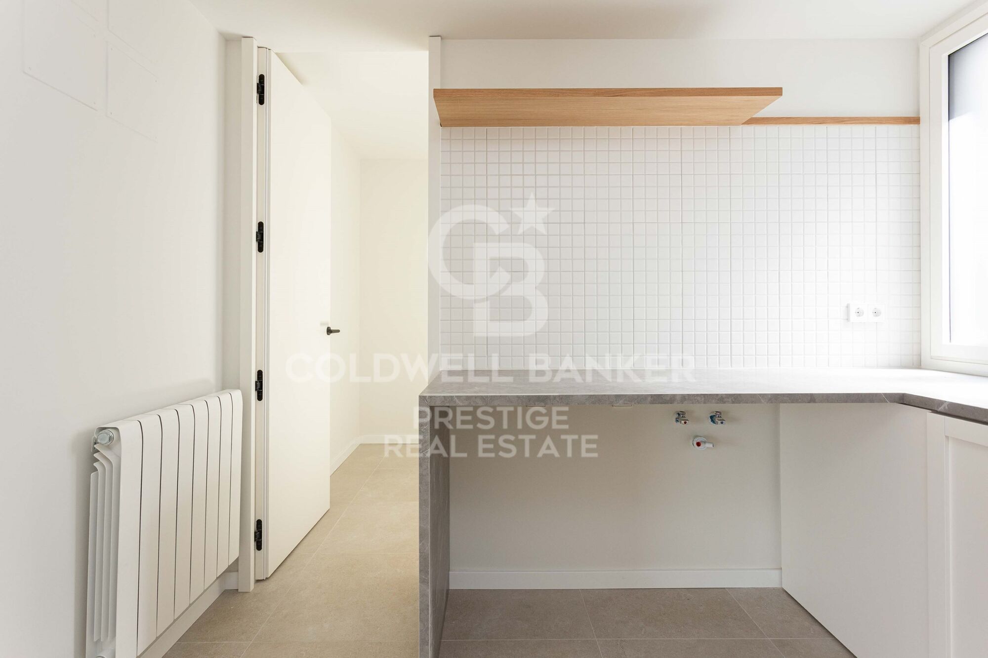 Exclusive penthouse with two terraces at living and bedroom level. Two parking spaces. 'La Dreta de l'Eixample', Barcelona