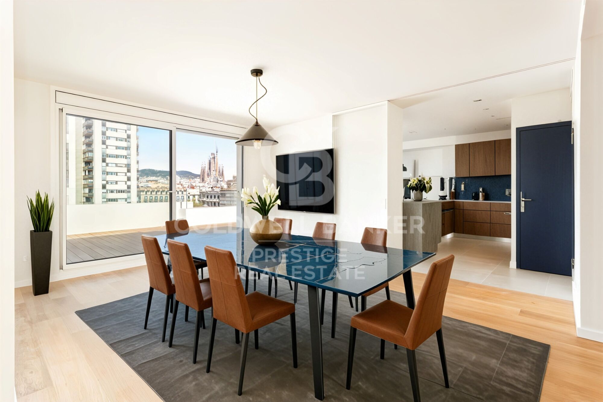 Exclusive penthouse with two terraces at living and bedroom level. Two parking spaces. 'La Dreta de l'Eixample', Barcelona