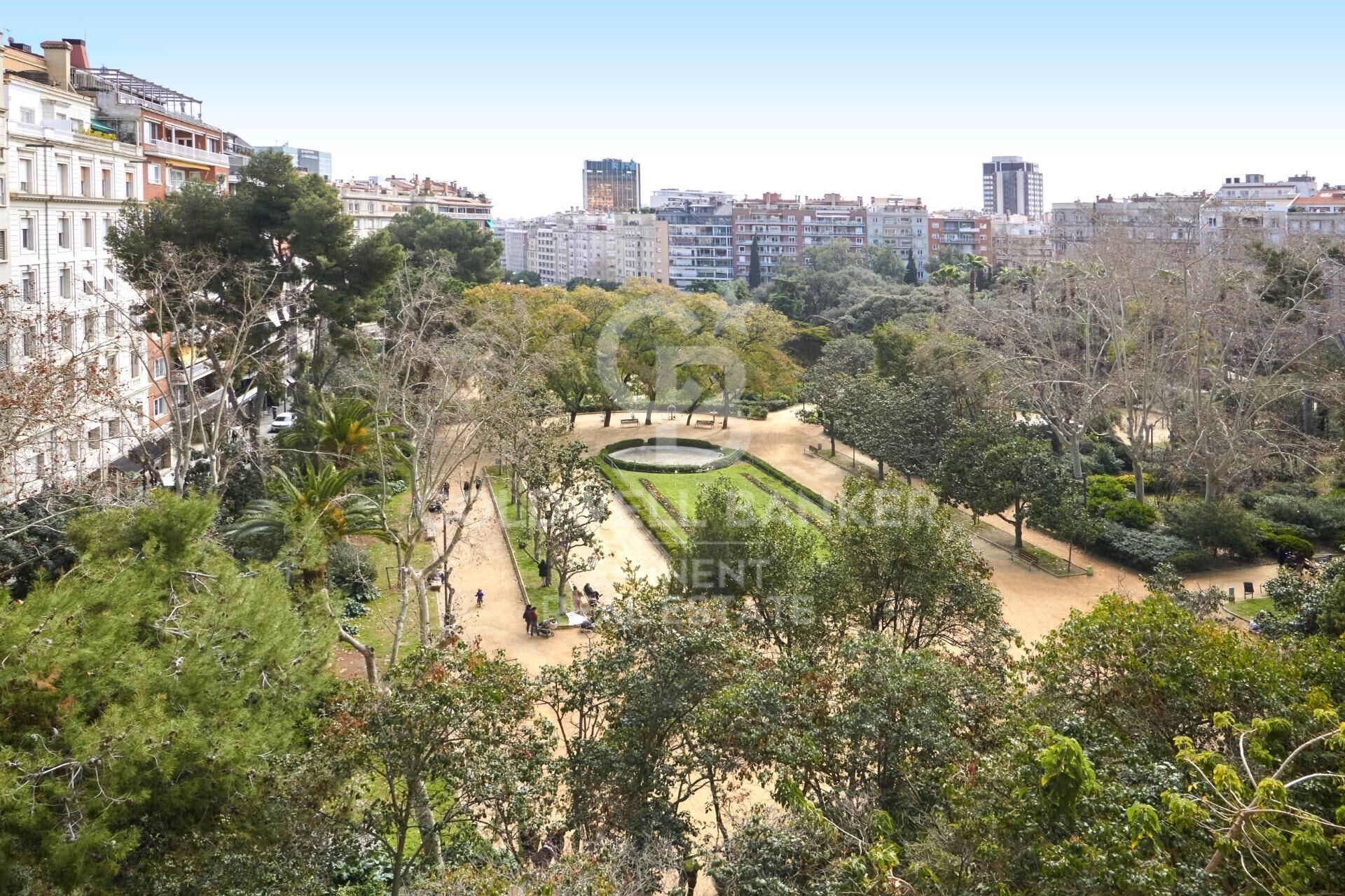 Piso 5 habitaciones Alquiler Barcelona