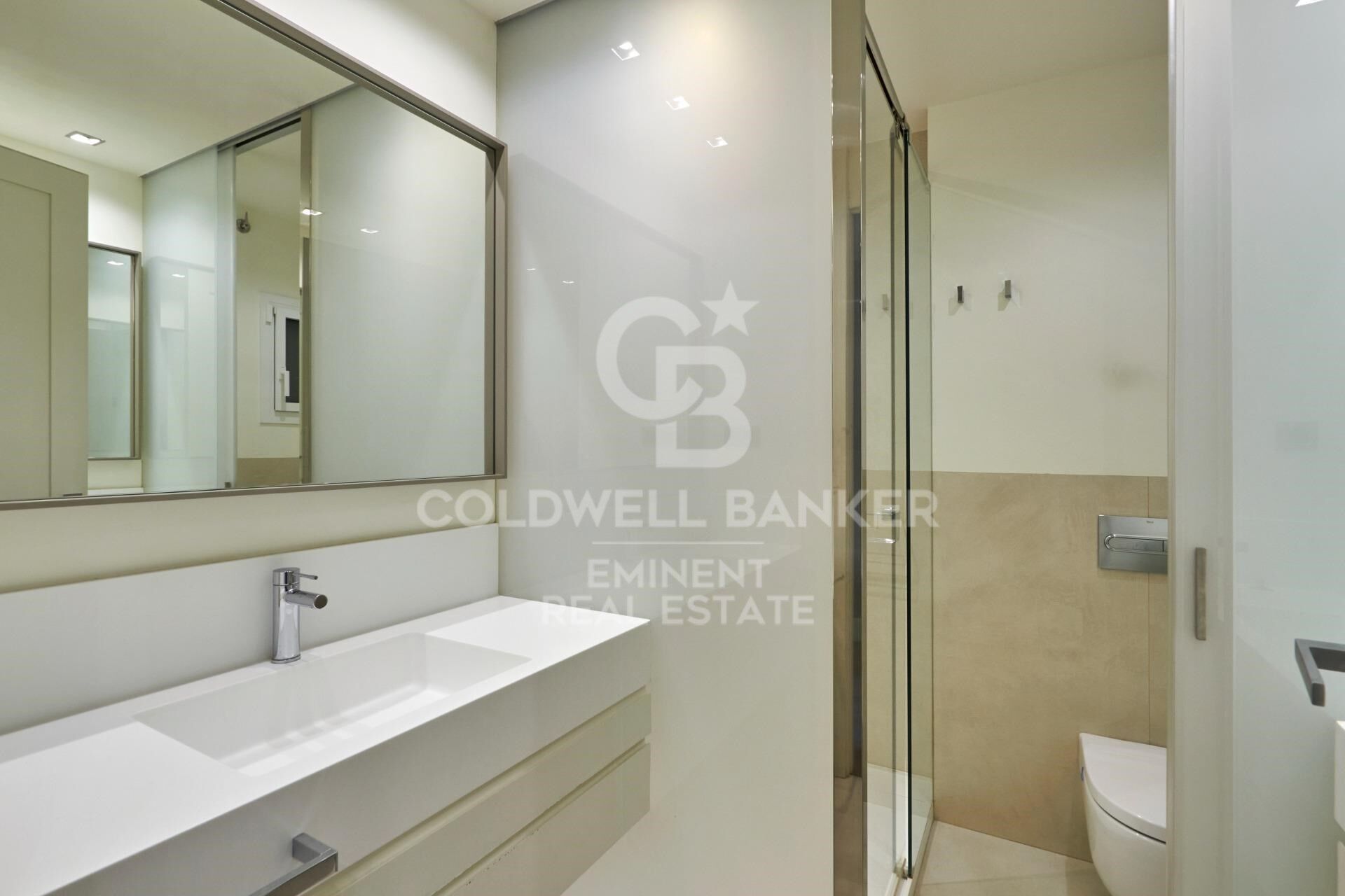 Flat 6 Pièces Location Barcelona