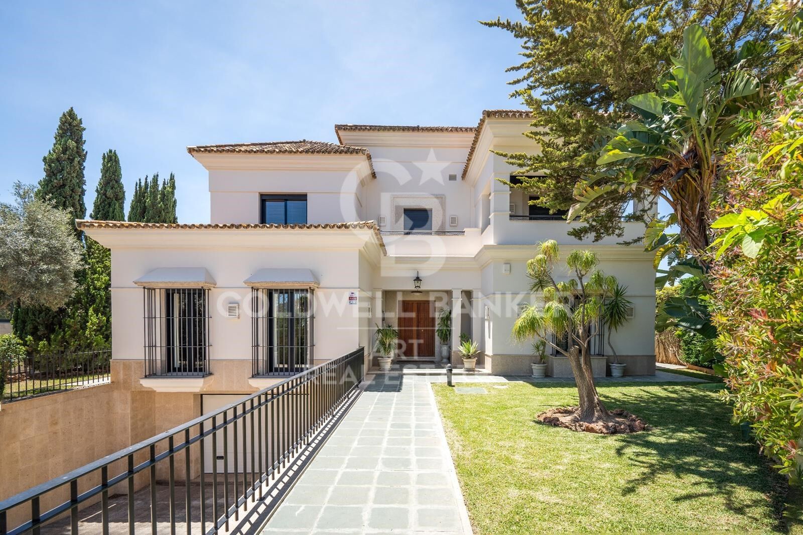 Wunderschöne Villa in erster Golflinie in Santa Clara, Marbella