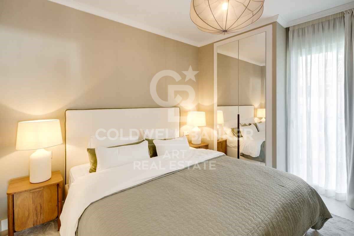 Exceptional Duplex Penthouse with Panoramic Sea and Mountain Views on Marbella's Golden Mile