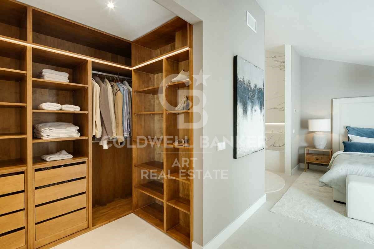 Exceptional Duplex Penthouse with Panoramic Sea and Mountain Views on Marbella's Golden Mile