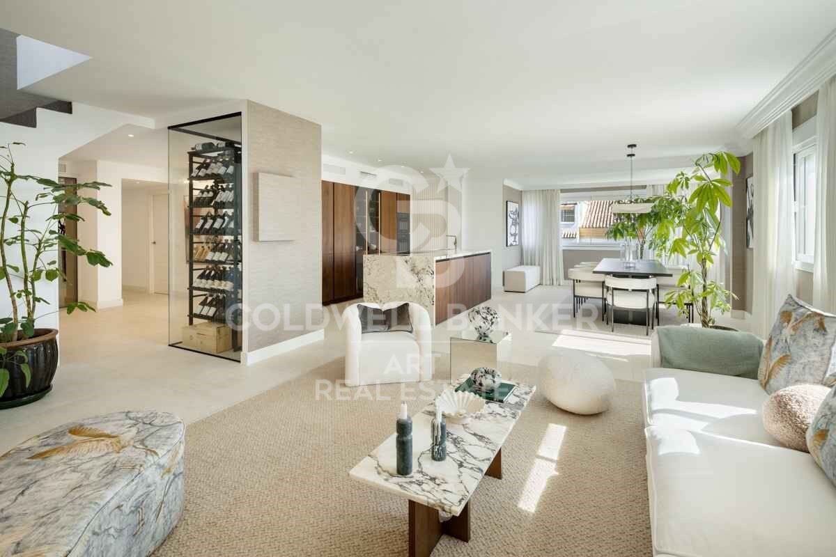 Exceptional Duplex Penthouse with Panoramic Sea and Mountain Views on Marbella's Golden Mile