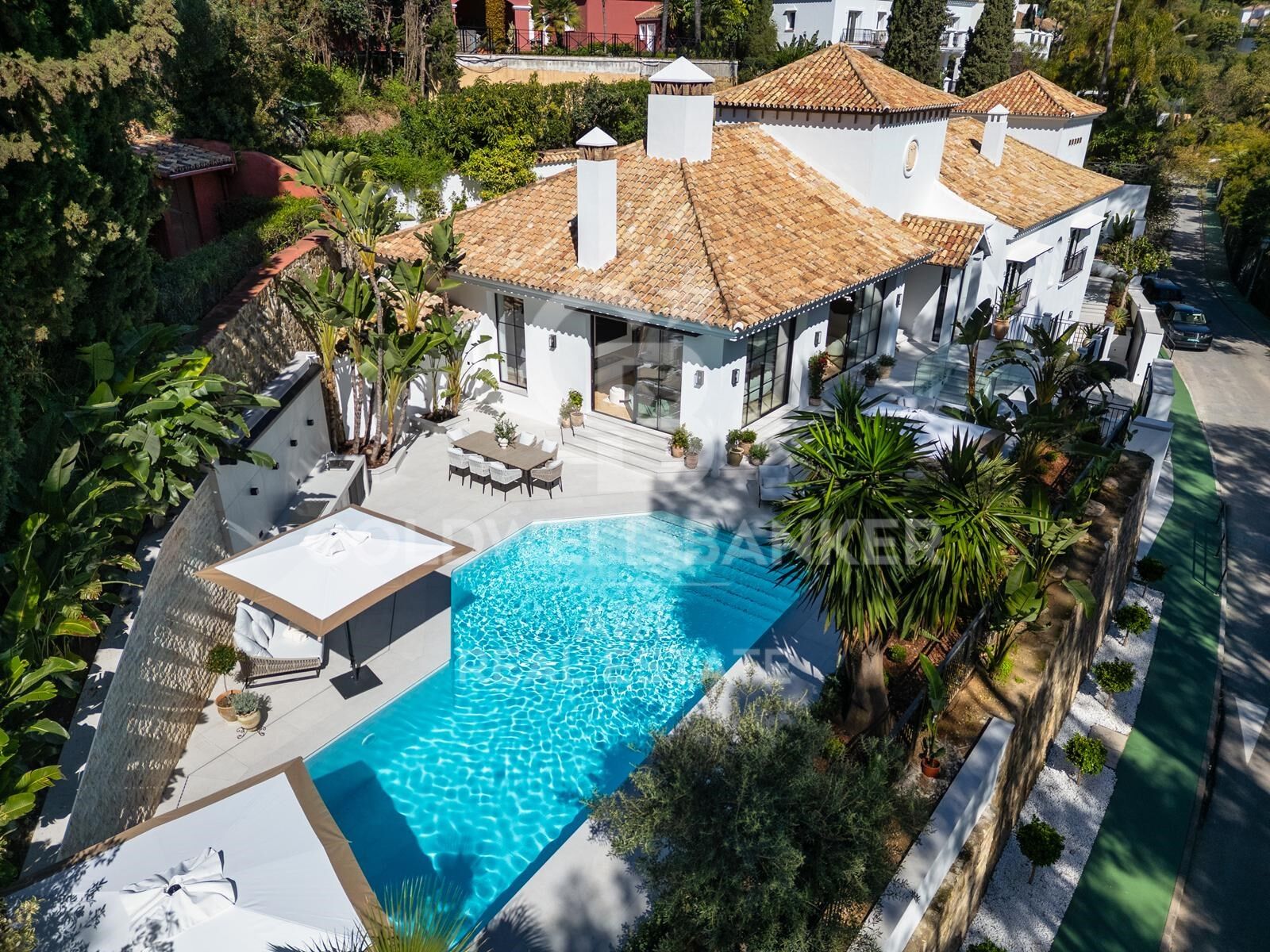 Magnifique villa dans un emplacement prestigieux à El Herrojo, La Quinta