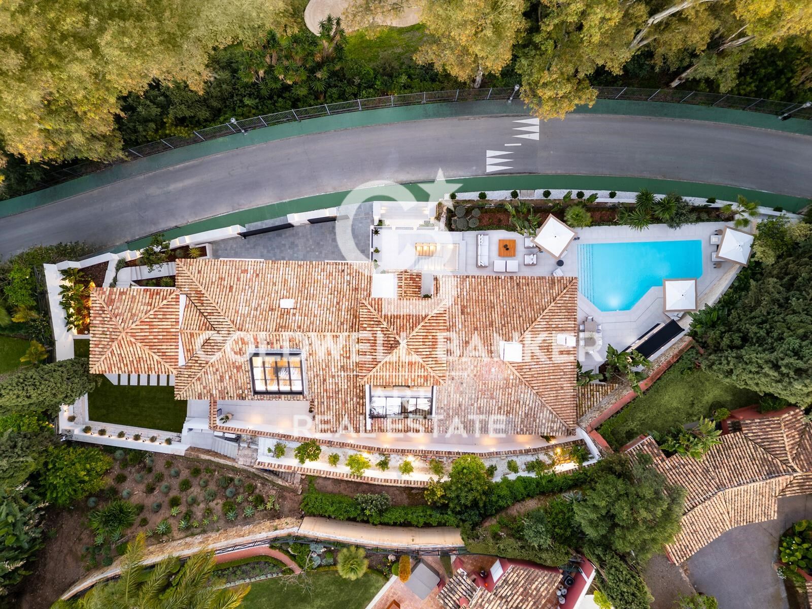 Magnifique villa dans un emplacement prestigieux à El Herrojo, La Quinta