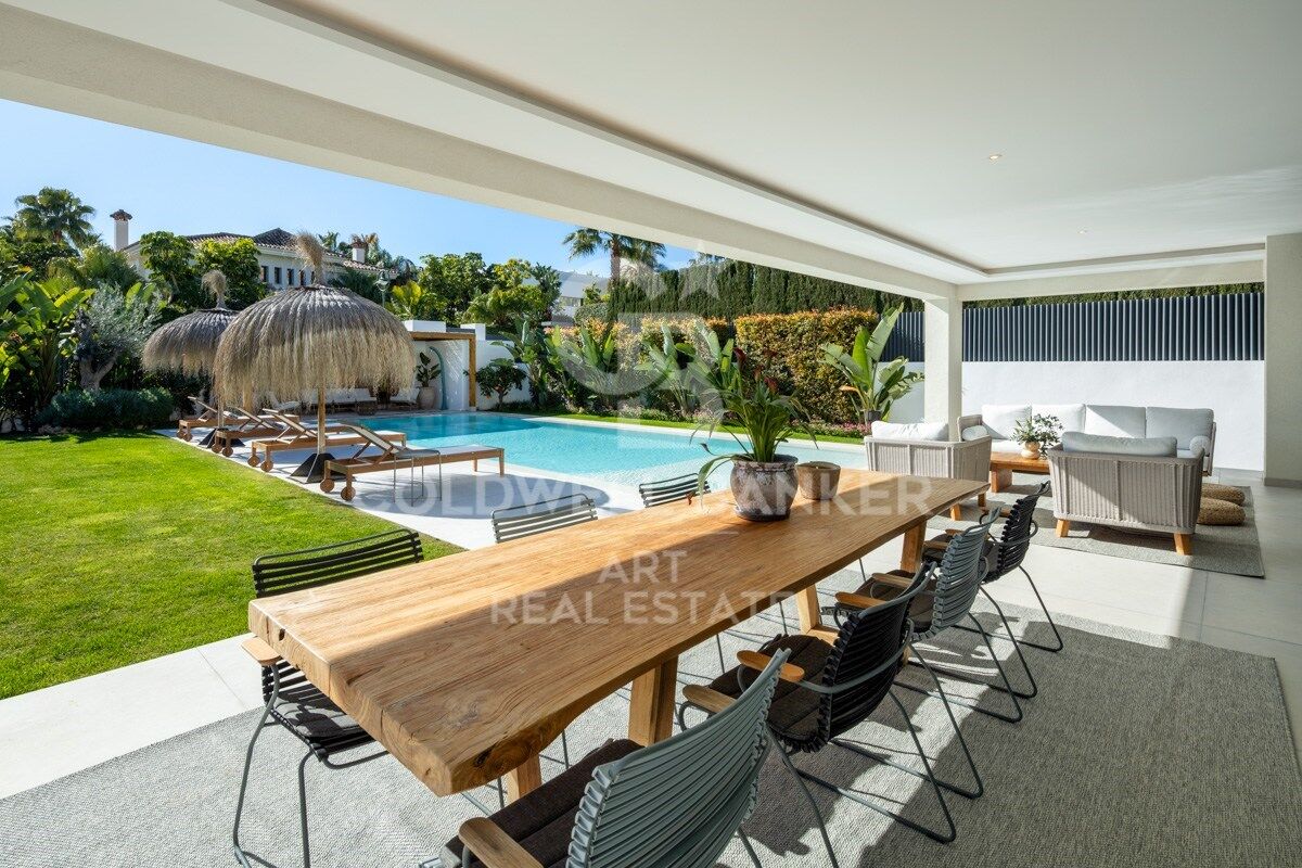 Superbe villa contemporaine avec vue sur la mer à La Cerquilla, Nueva Andalucía