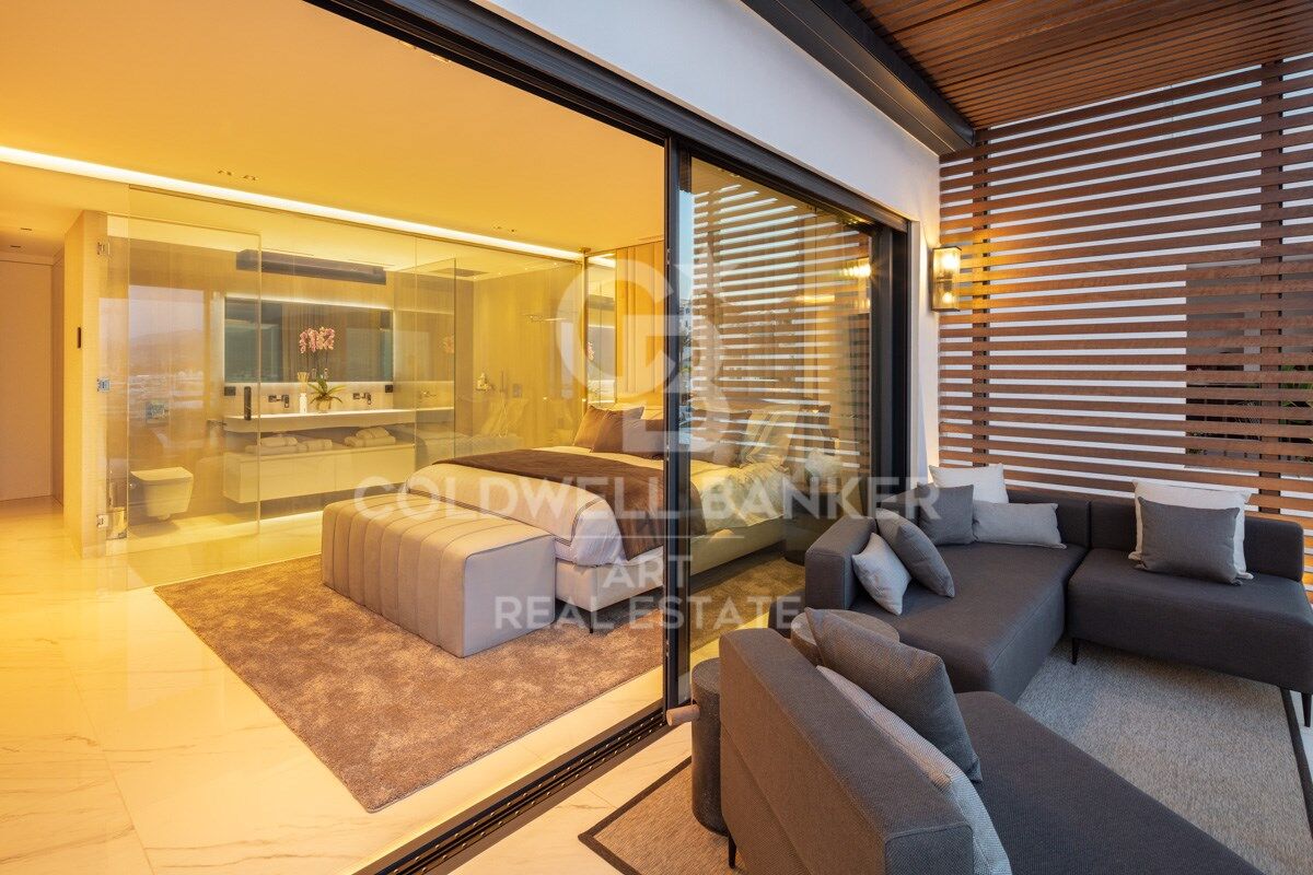 Magnifique appartement contemporain dans la célèbre marina de Puerto Banús