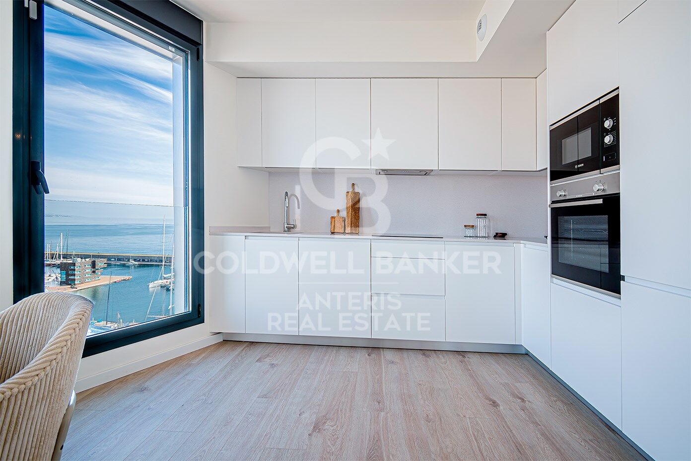 New development by the beach, just minutes from Barcelona