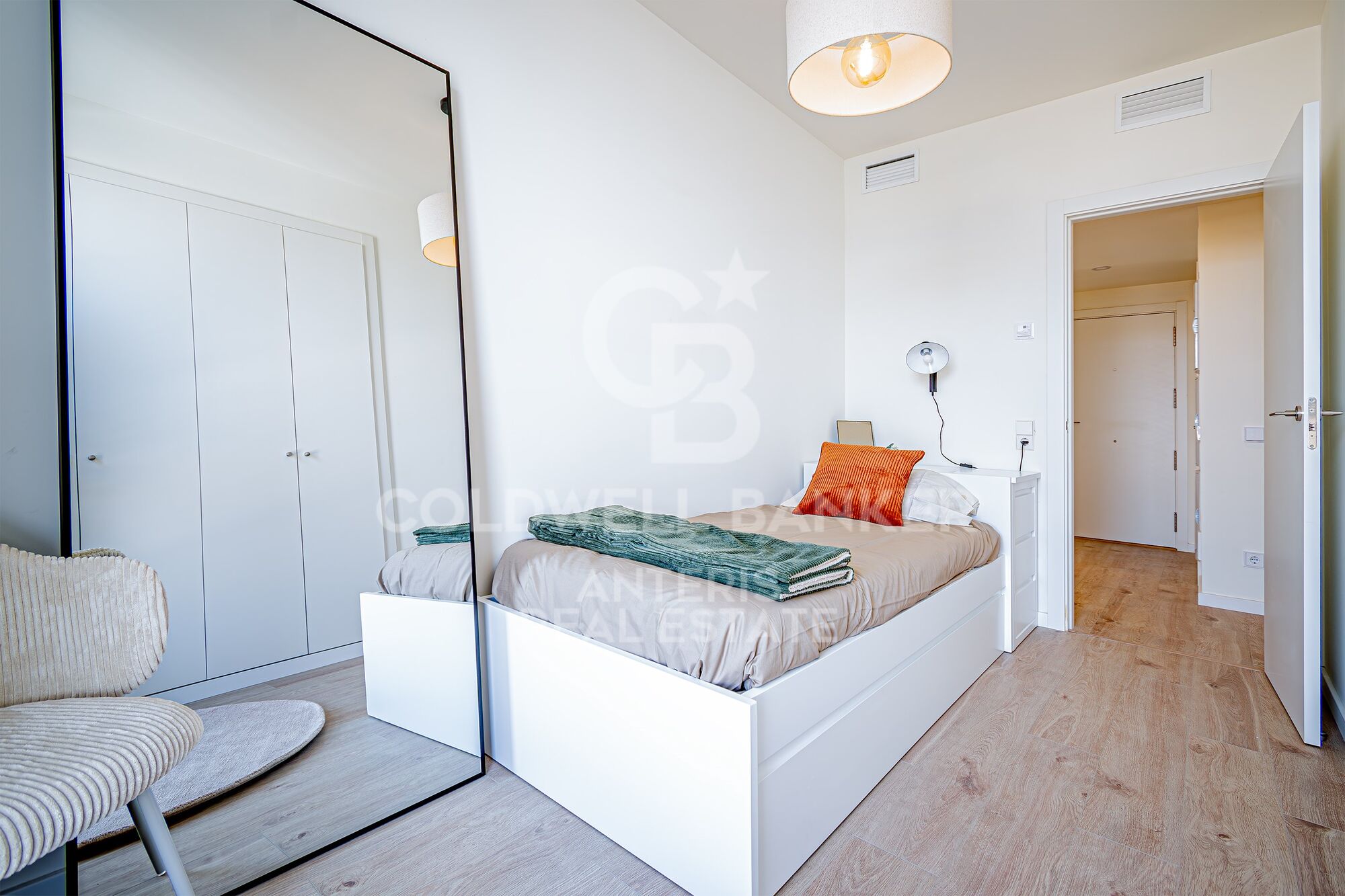 New development by the beach, just minutes from Barcelona