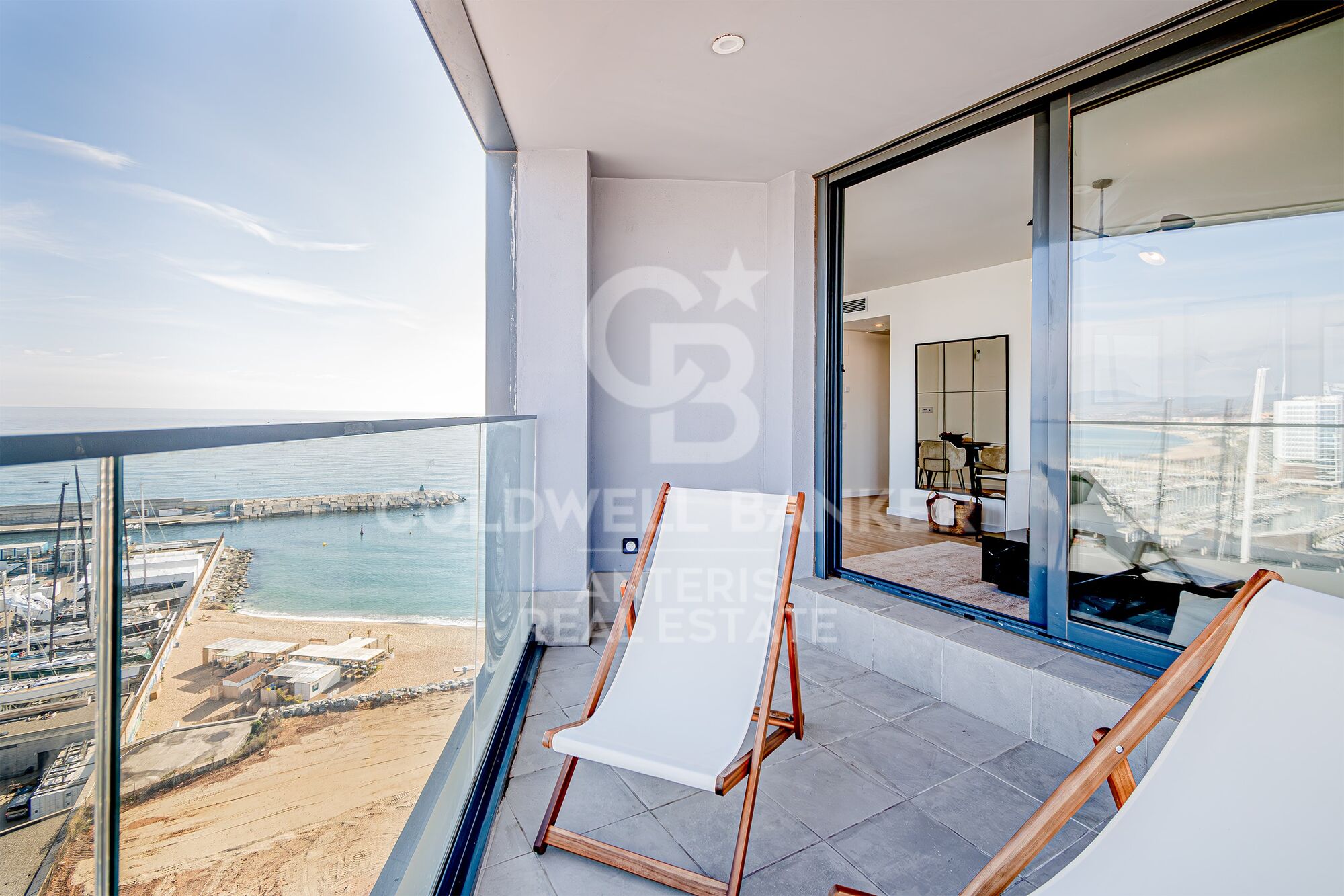 Promoción de obra nueva en la costa de Barcelona