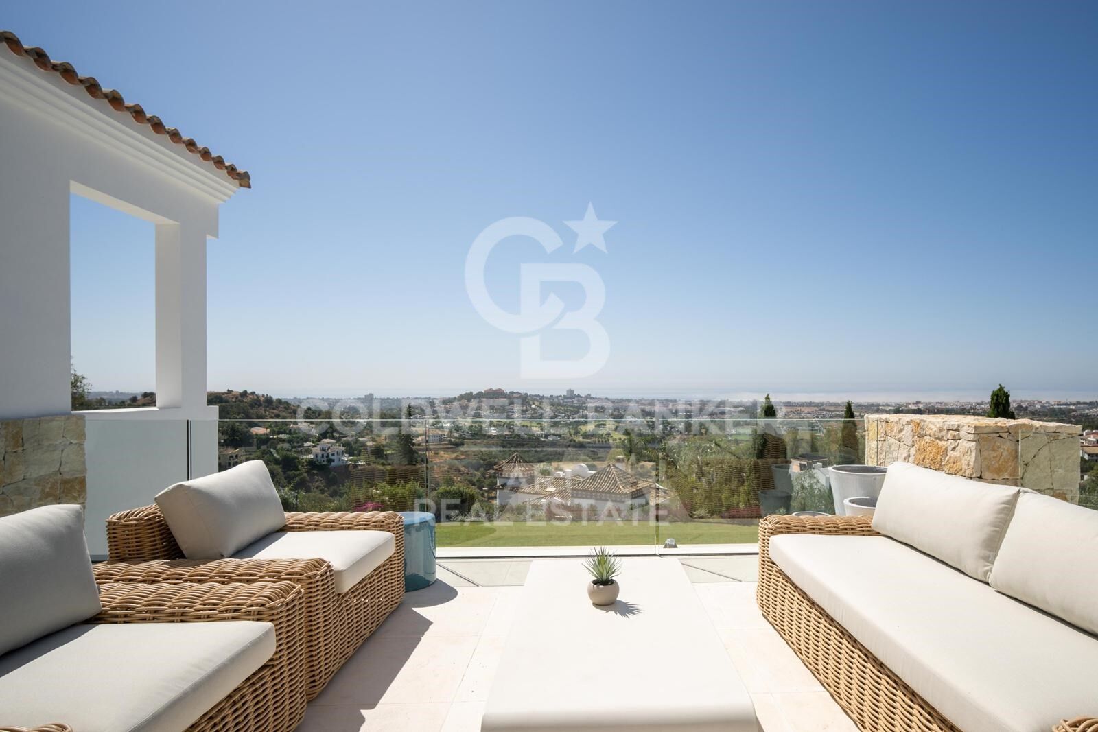 Prächtige Neubau-Villa mit atemberaubendem Panoramablick und luxuriösem Lifestyle in El Herrojo, La Quinta