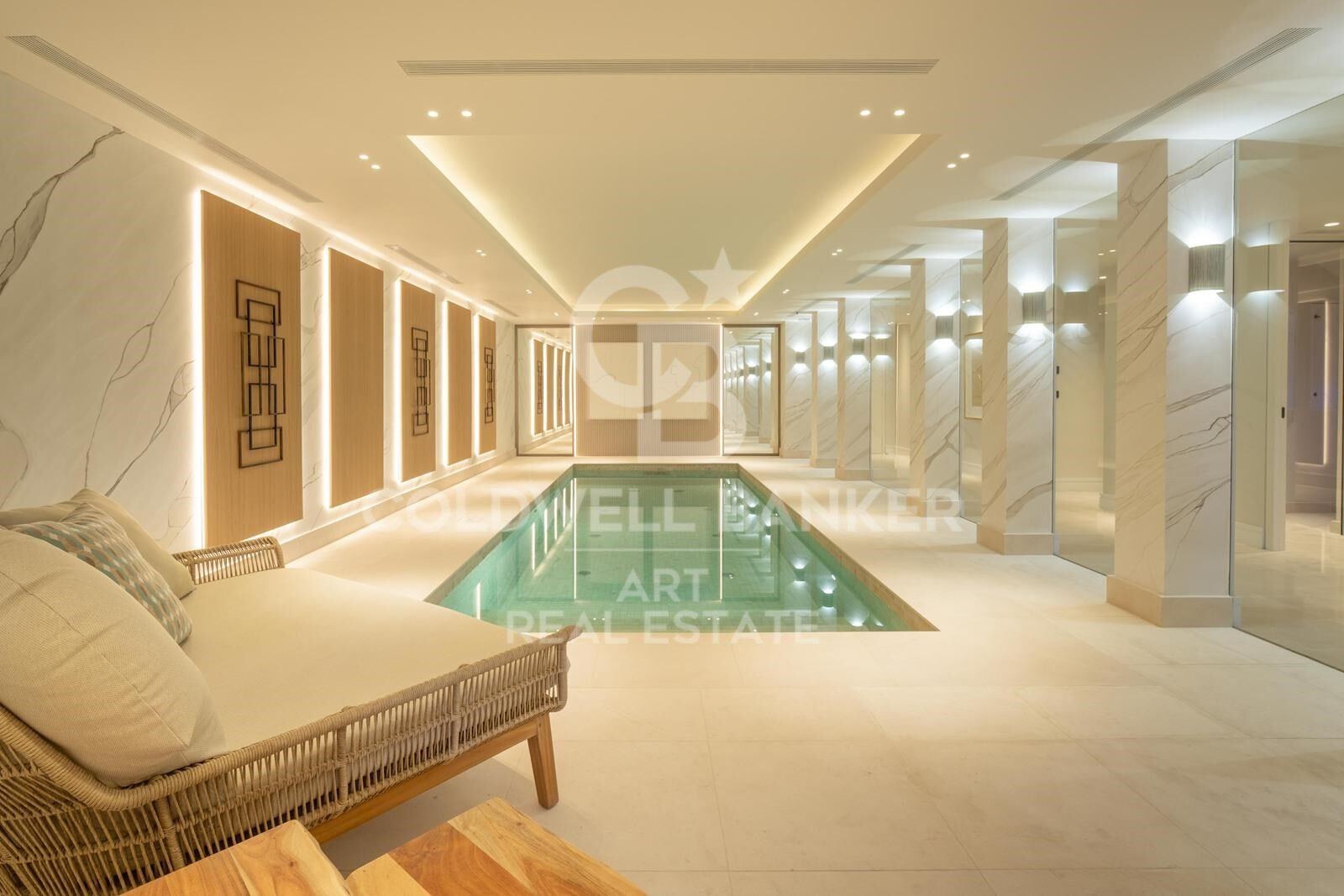 Exquise villa neuve avec vues imprenables sur la mer à El Herrojo, La Quinta