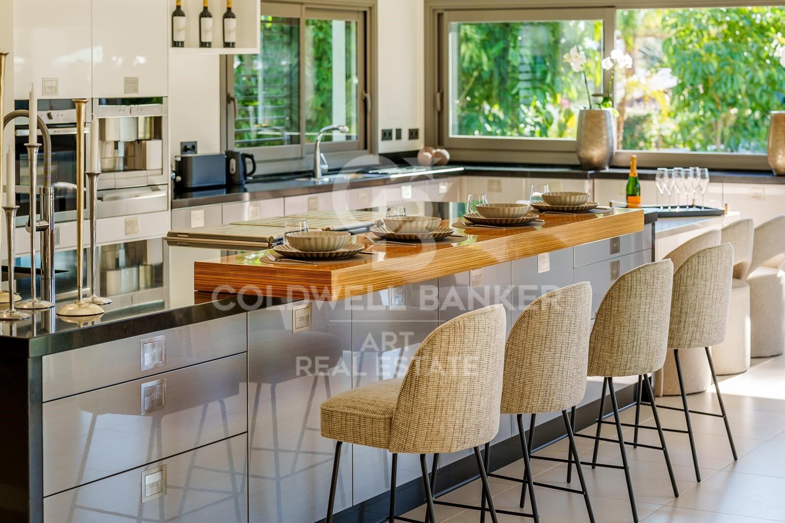 Exclusive Luxury Villa in La Cerquilla, Nueva Andalucía