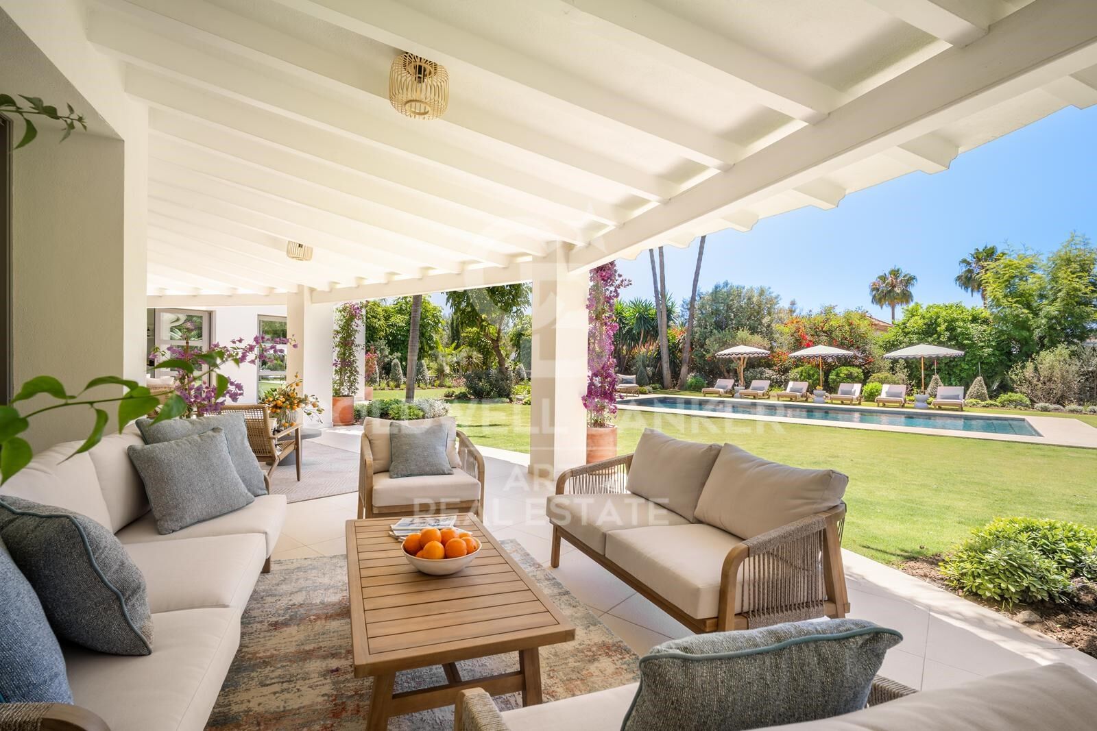 Exklusive Luxusvilla in La Cerquilla, Nueva Andalucía
