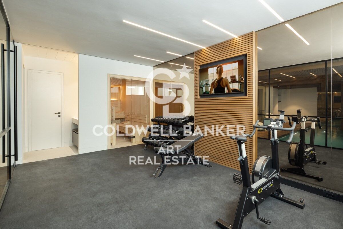 Villa contemporaine impressionnante avec vue sur la mer dans un emplacement exclusif à Lomas de La Quinta