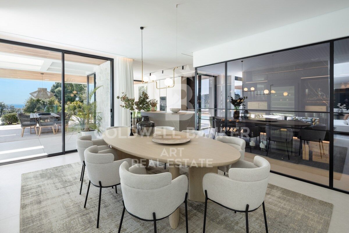 Stunning contemporary villa with sea views in an exclusive location in Lomas de La Quinta