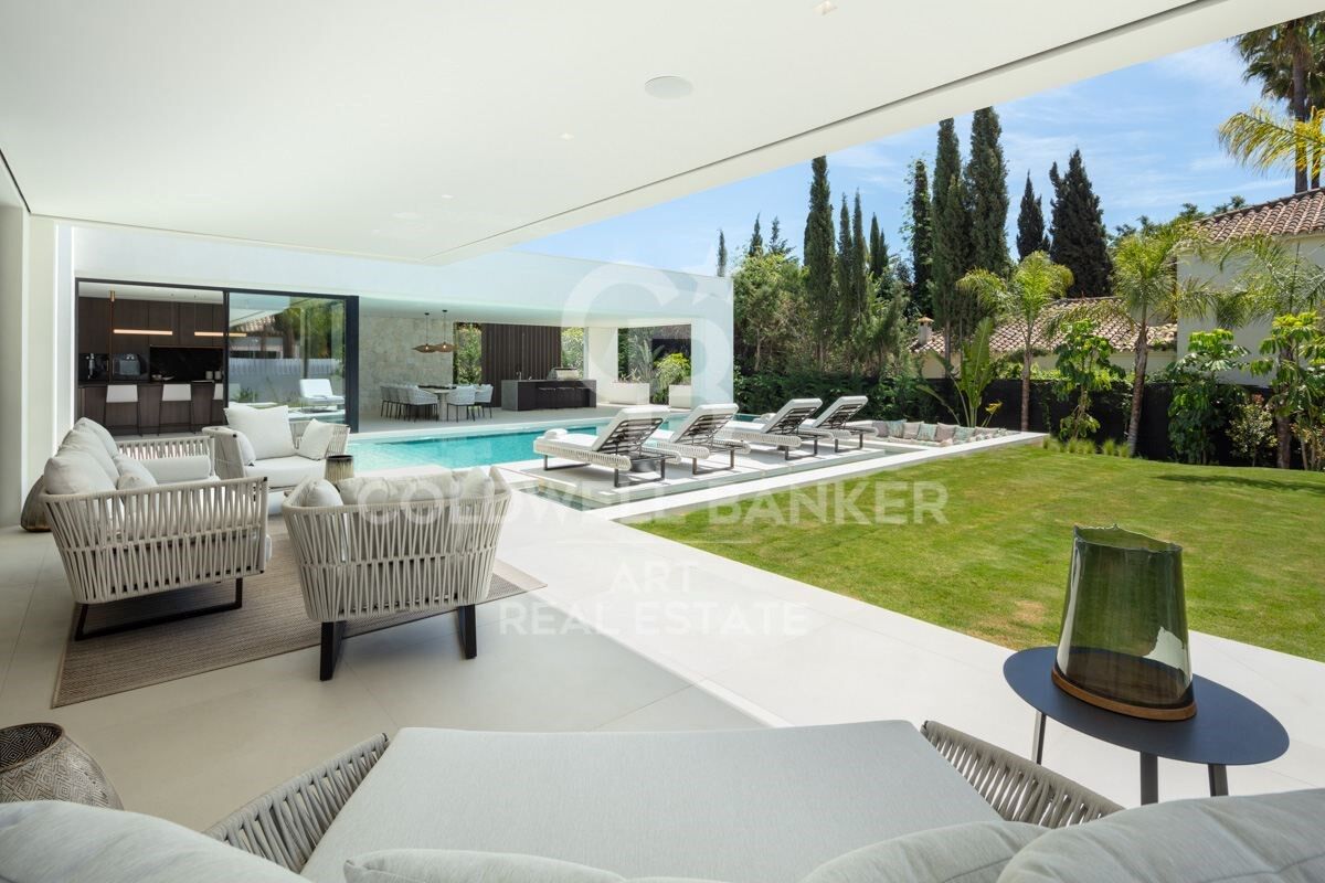 Impresionante villa moderna en la codiciada zona de Las Brisas, Nueva Andalucía