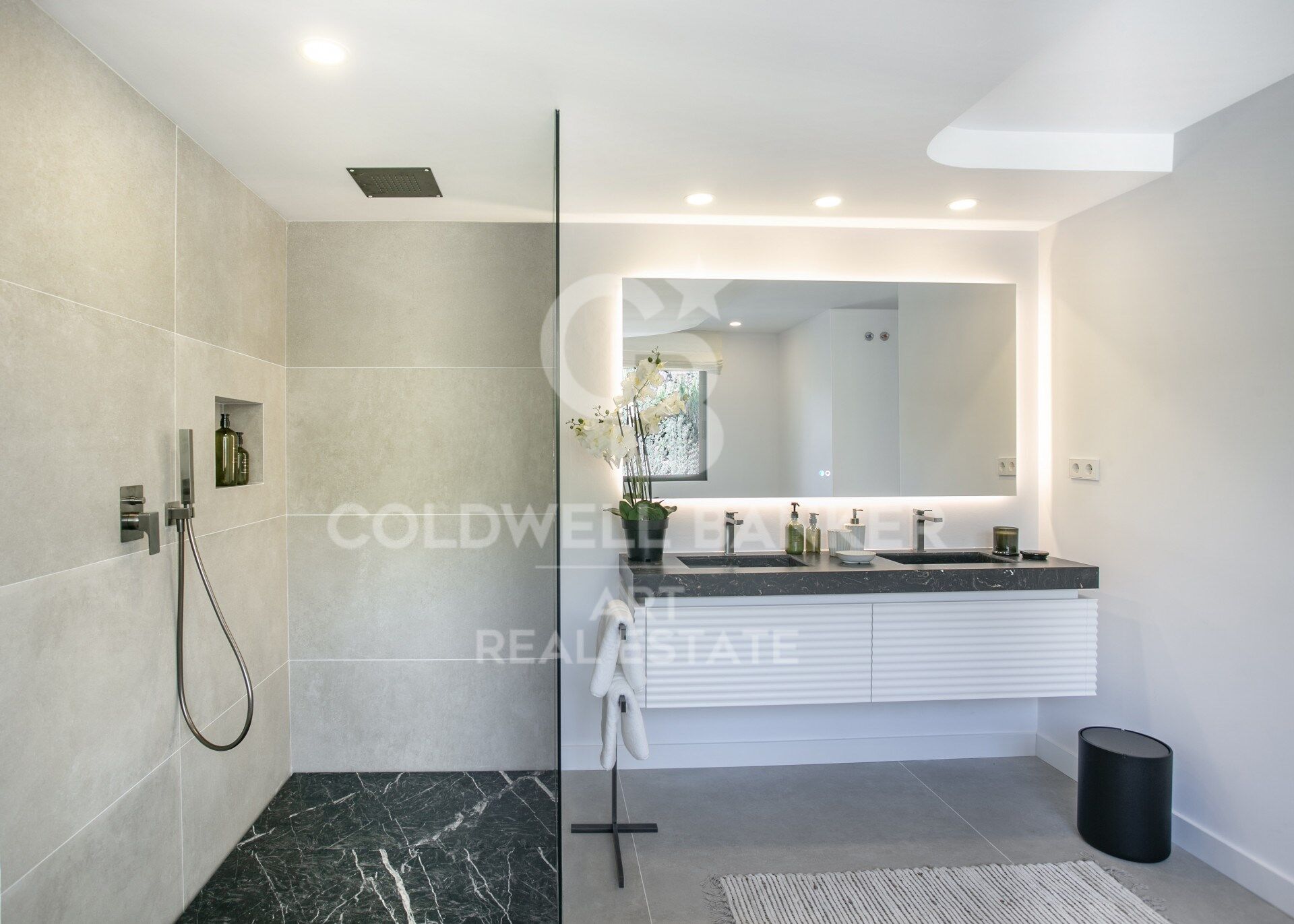 Villa de Luxe avec Vue sur Mer dans la Mille d'Or de Marbella