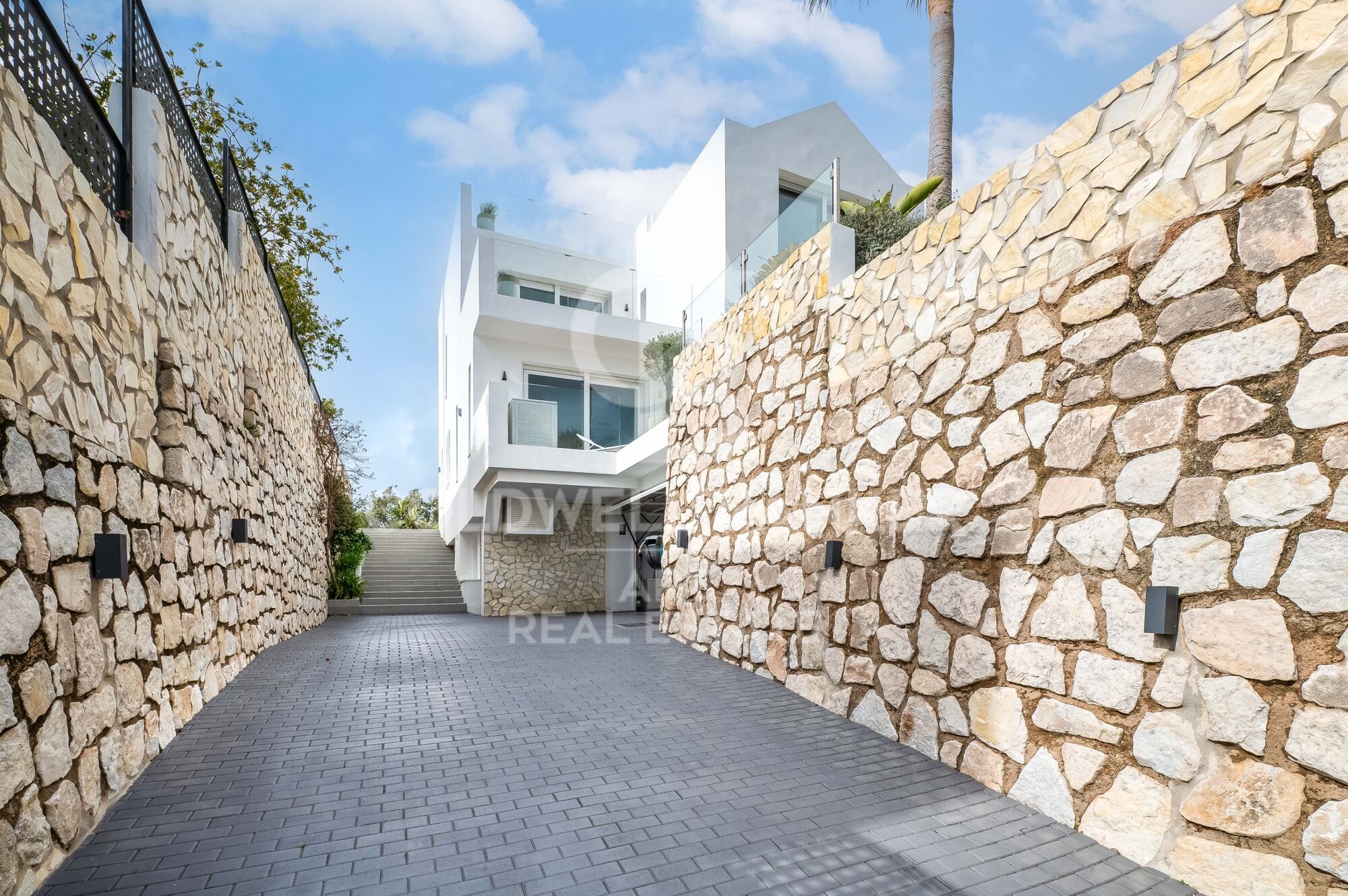 Modern villa with sustainability and panoramic sea views, Ojén, Marbella