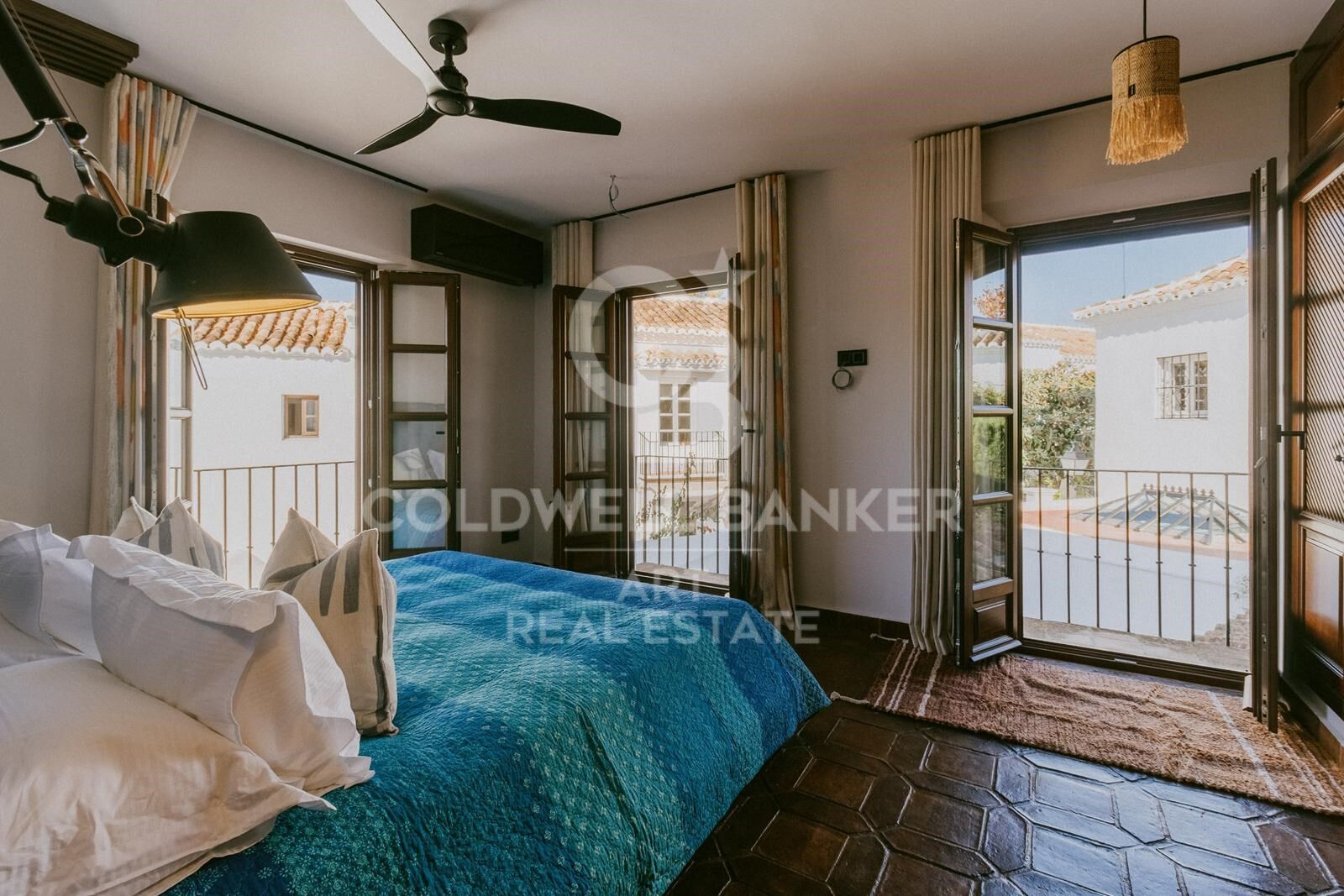 Charming townhouse with modern touches minutes from Puente Romano, Marbella